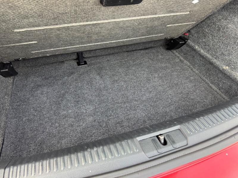 Volkswagen Polo view 40