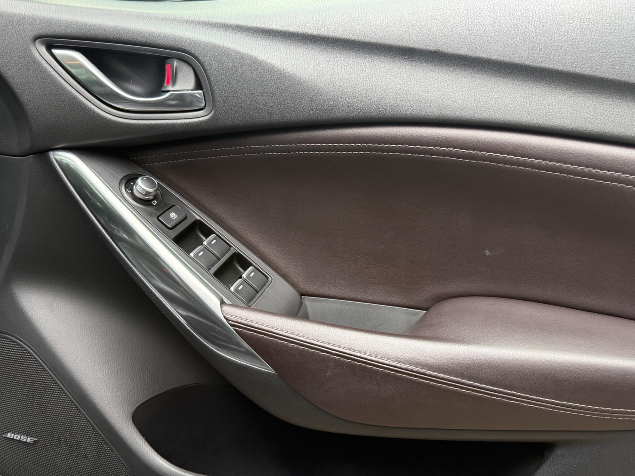 2015 Mazda Mazda6 image 29
