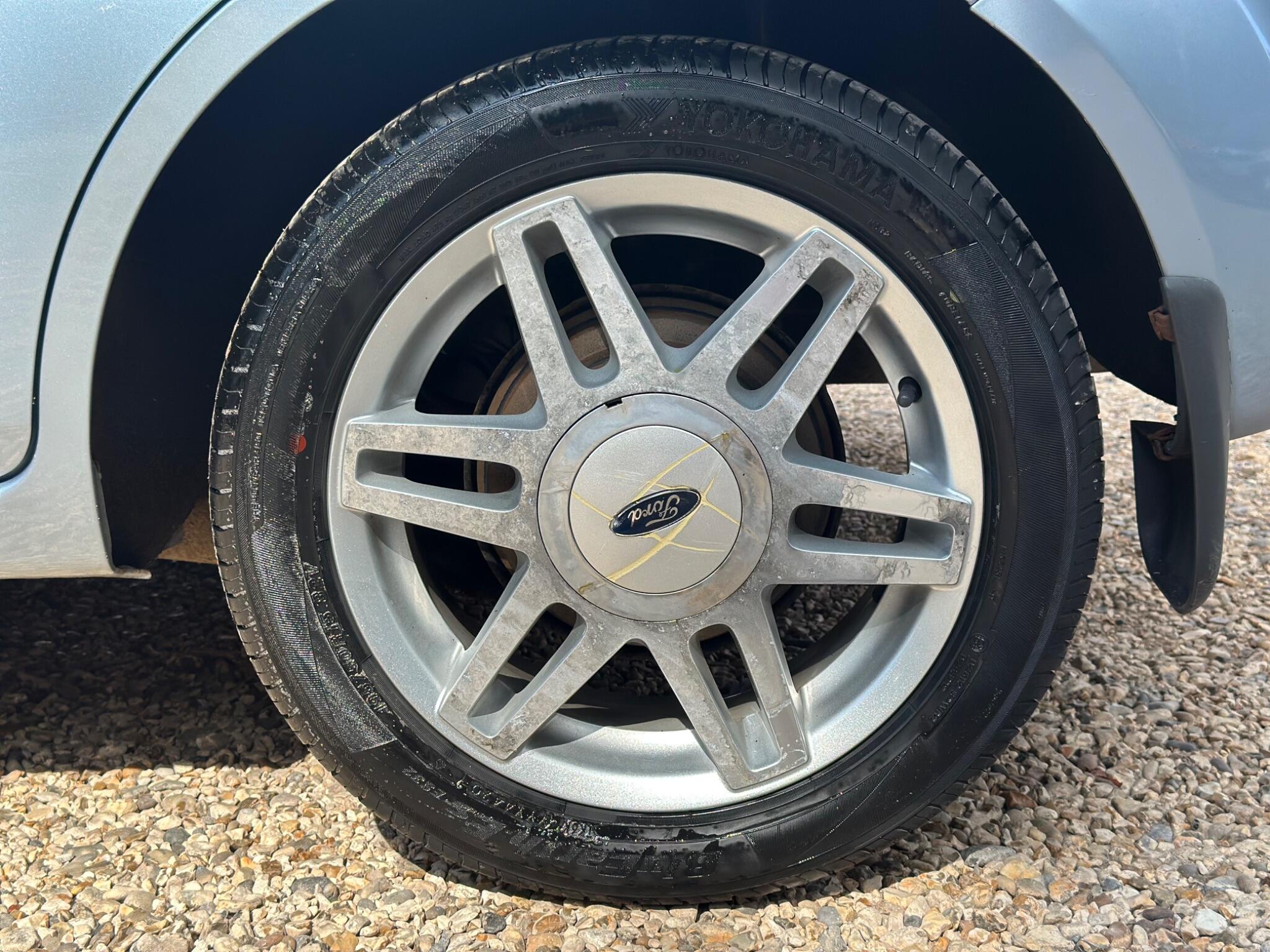Ford Fiesta view 51