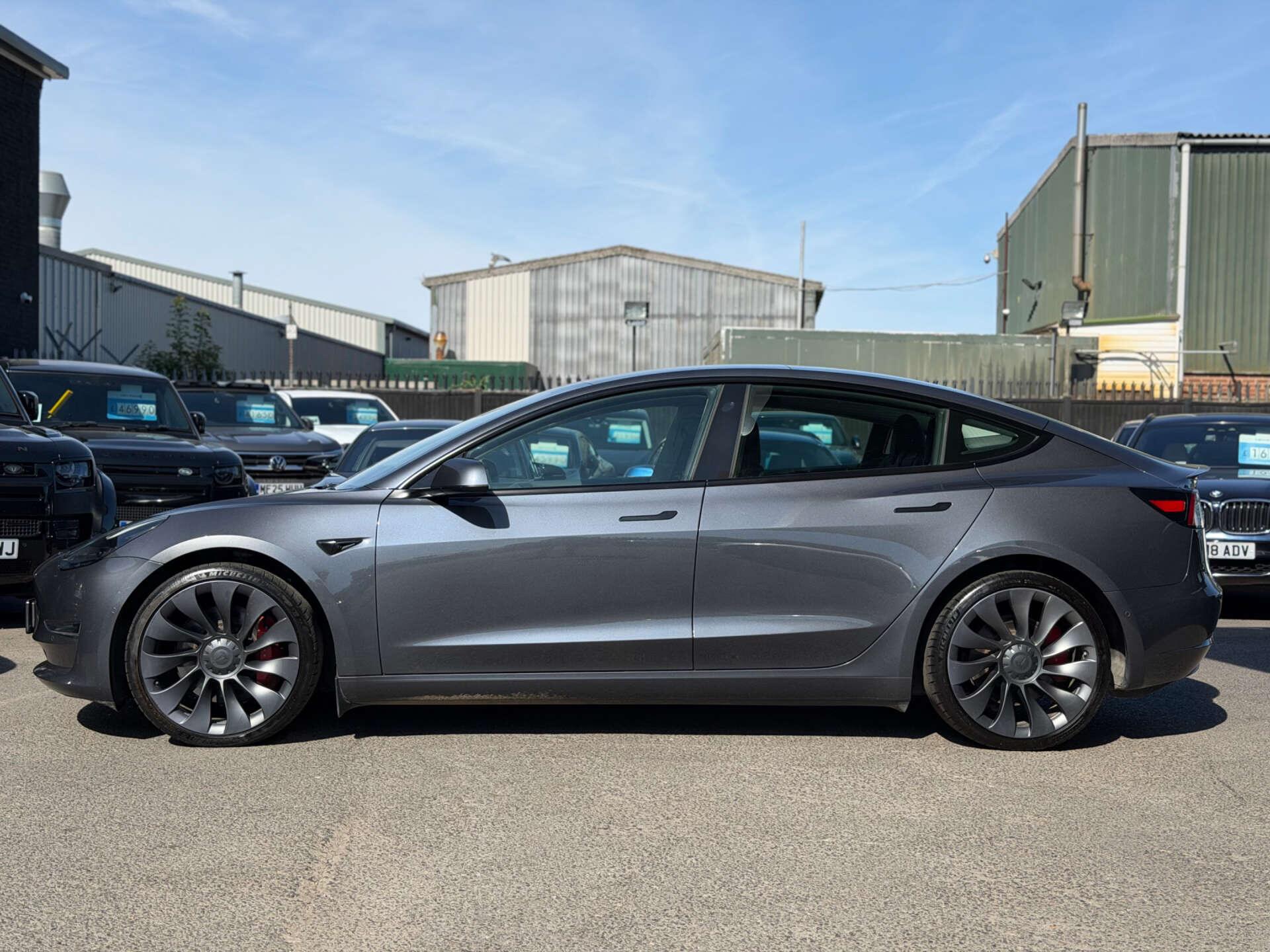 Tesla Model 3 view 20