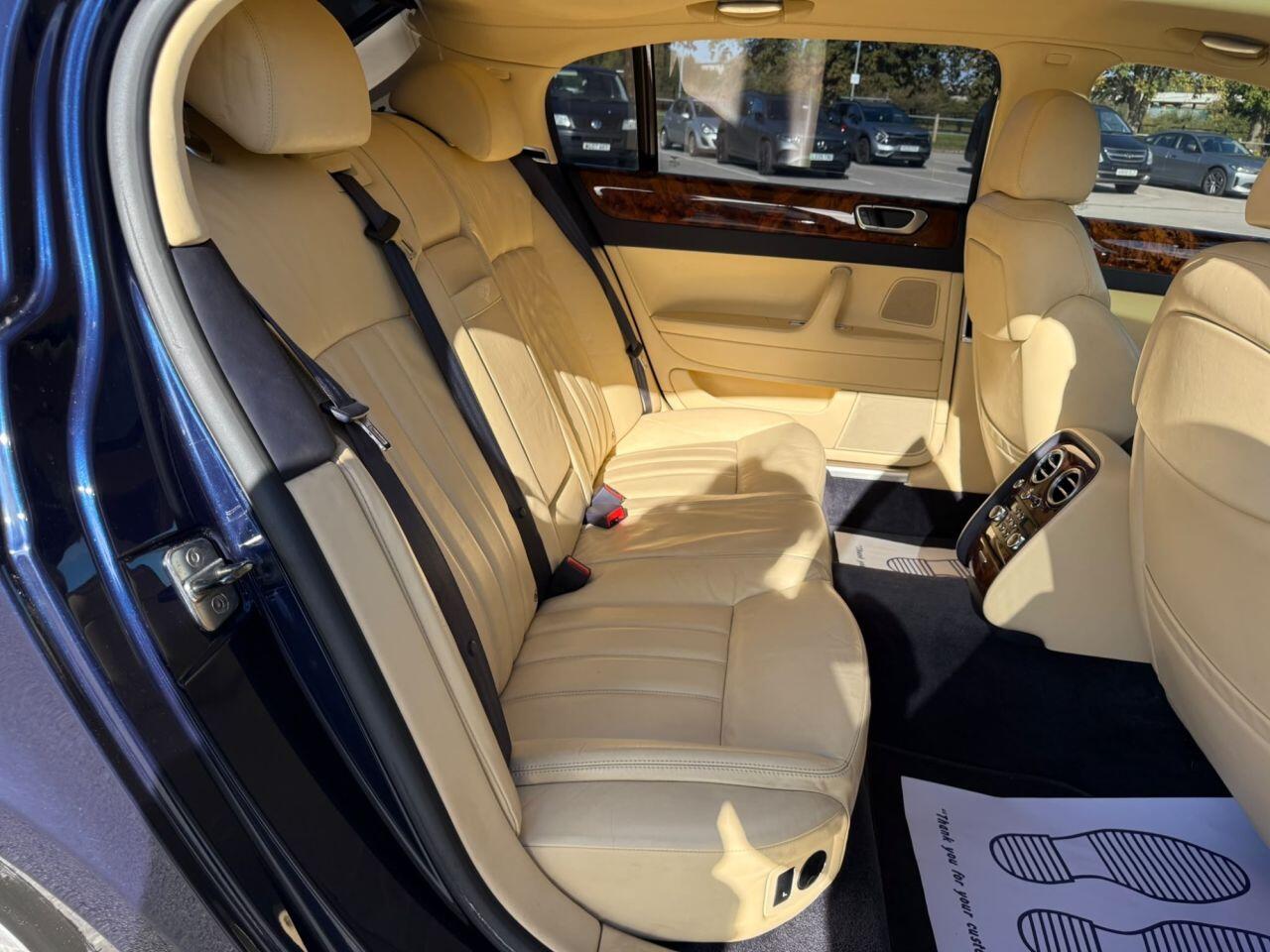 Bentley Continental view 36