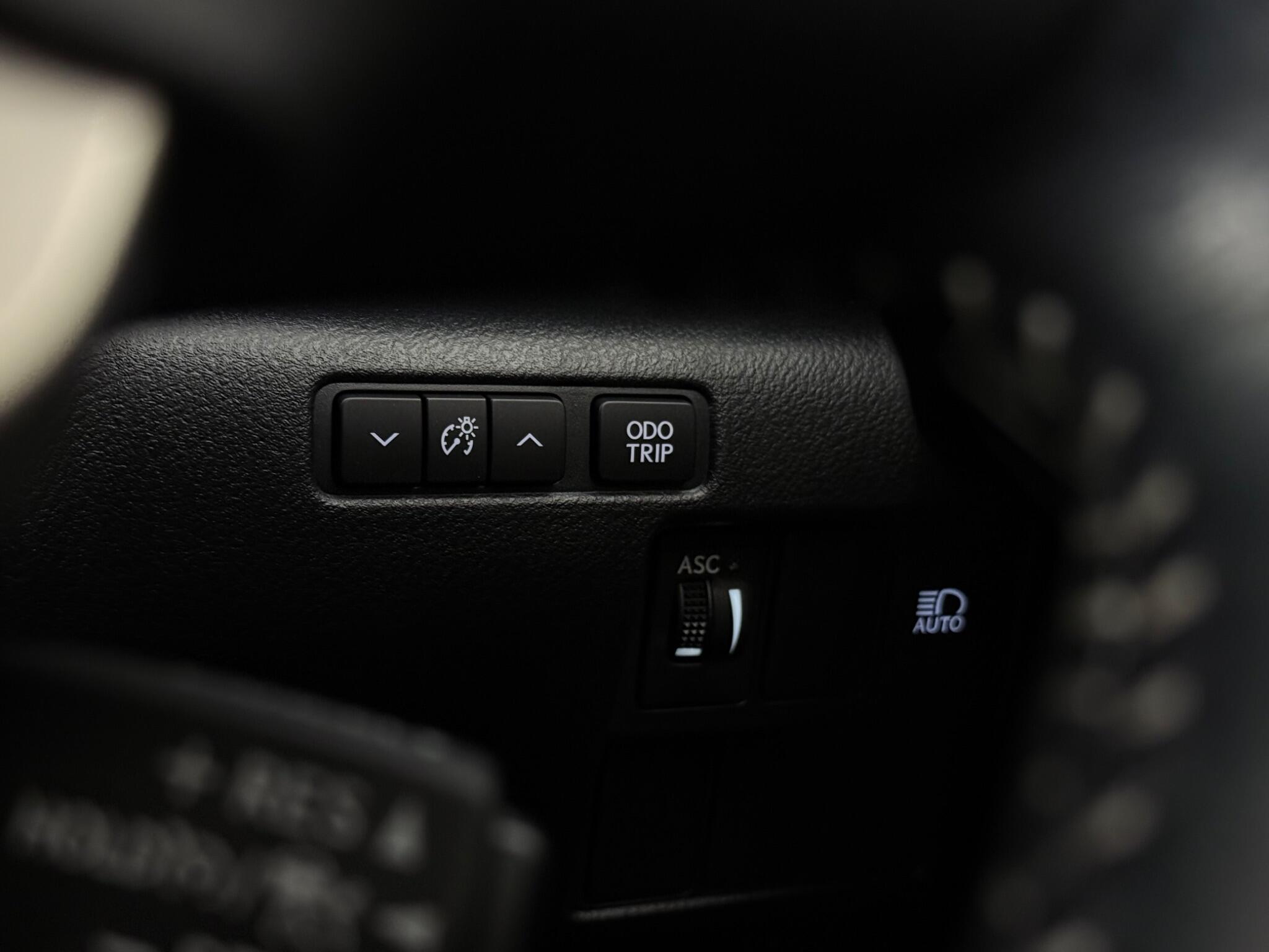 Lexus Is view 17