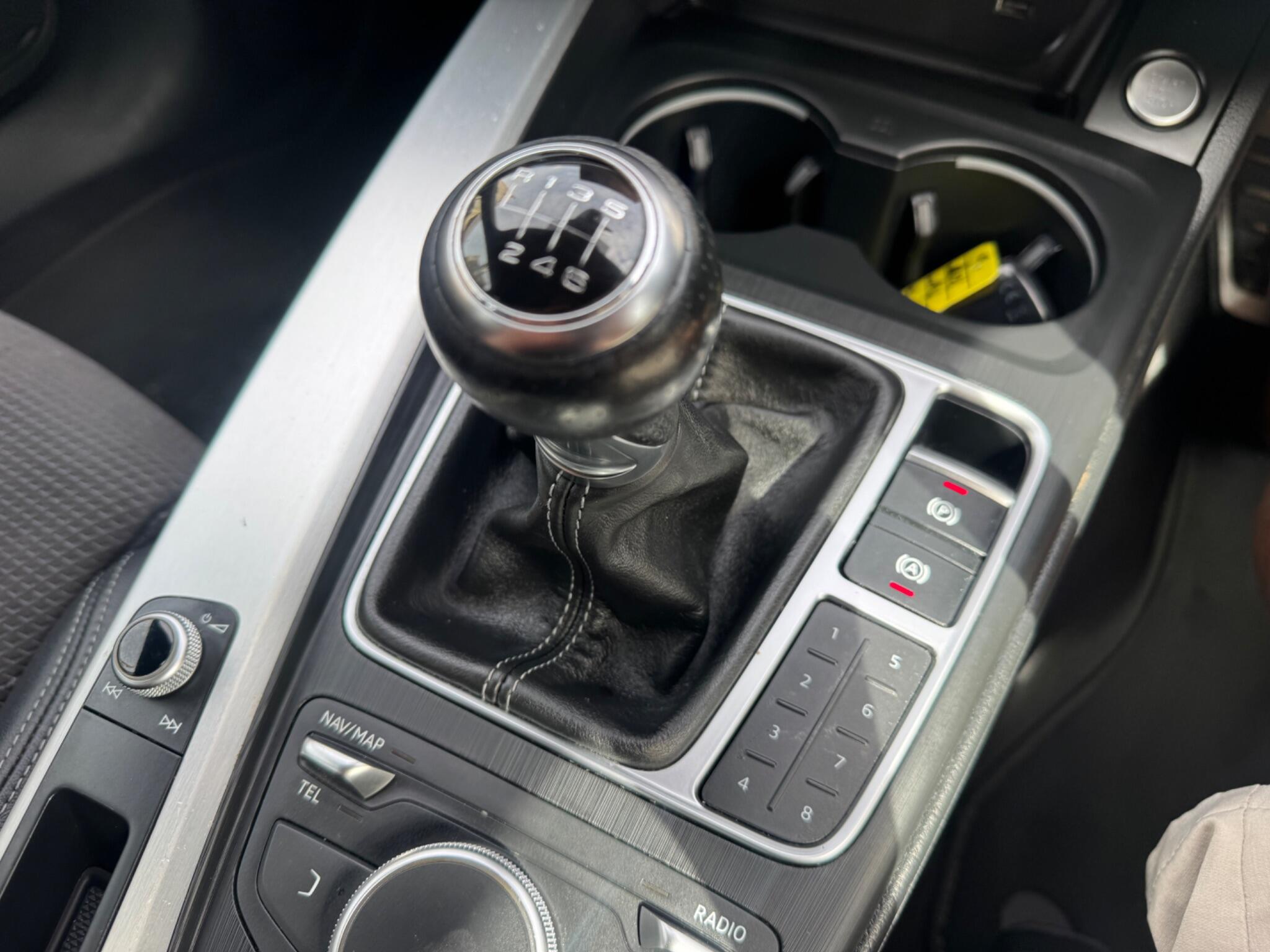 Audi A4 view 26