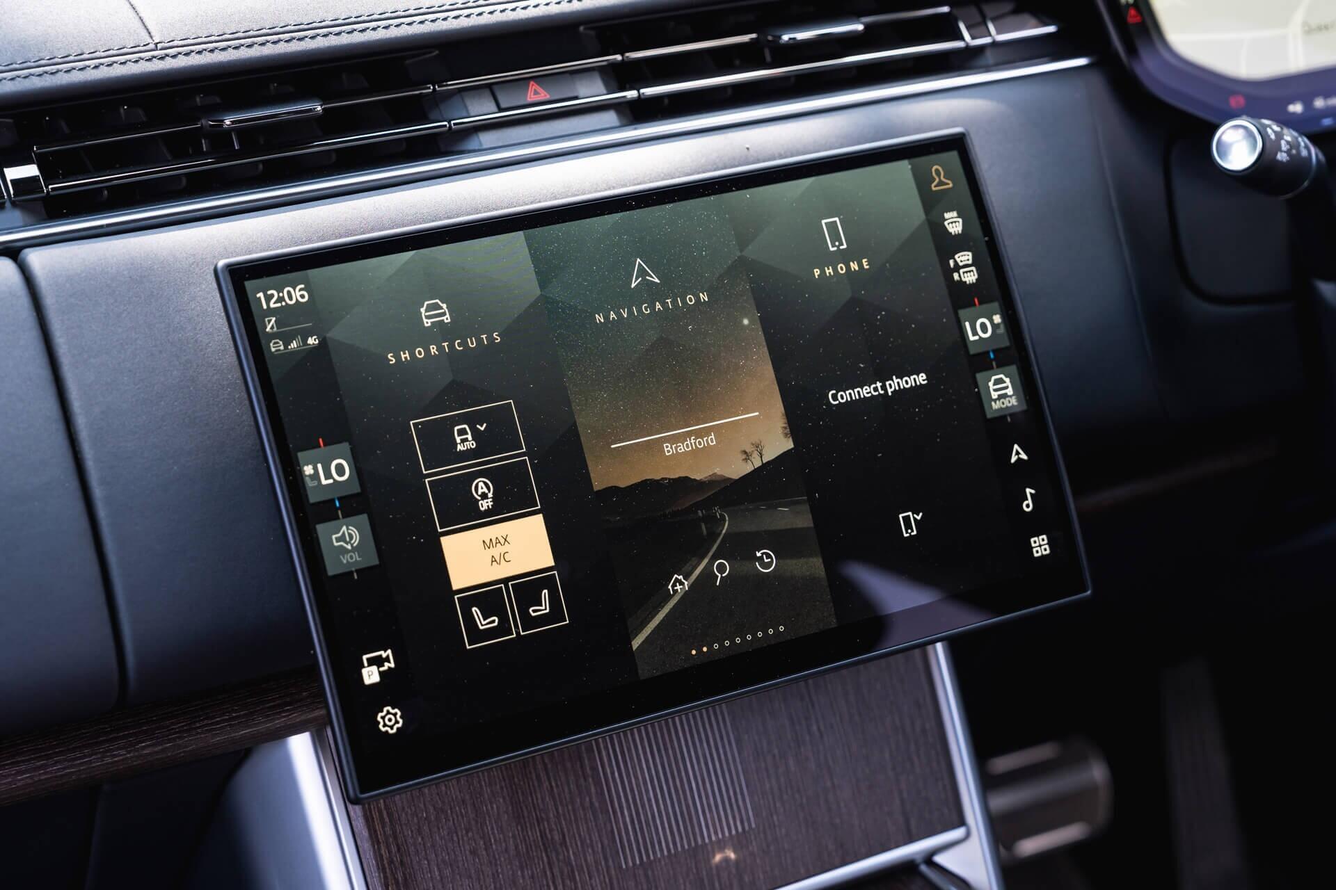 Land Rover Range Rover view 34