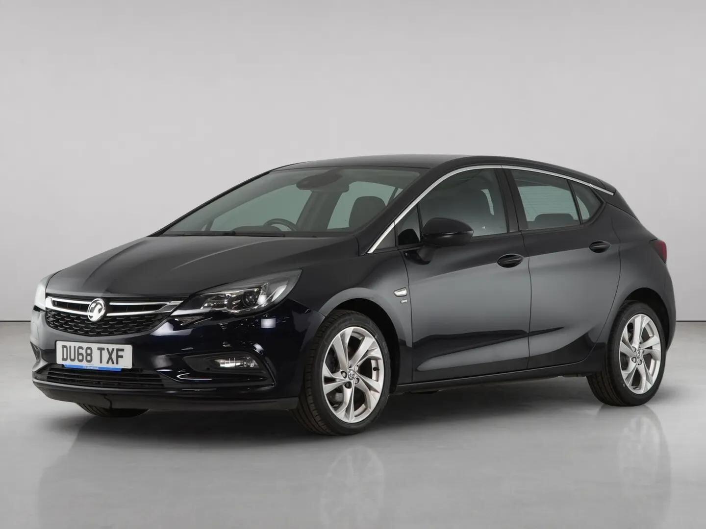 Vauxhall Astra view 2