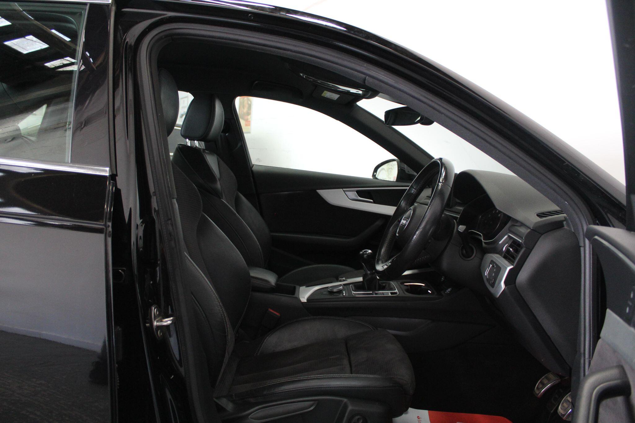 Audi A4 view 30