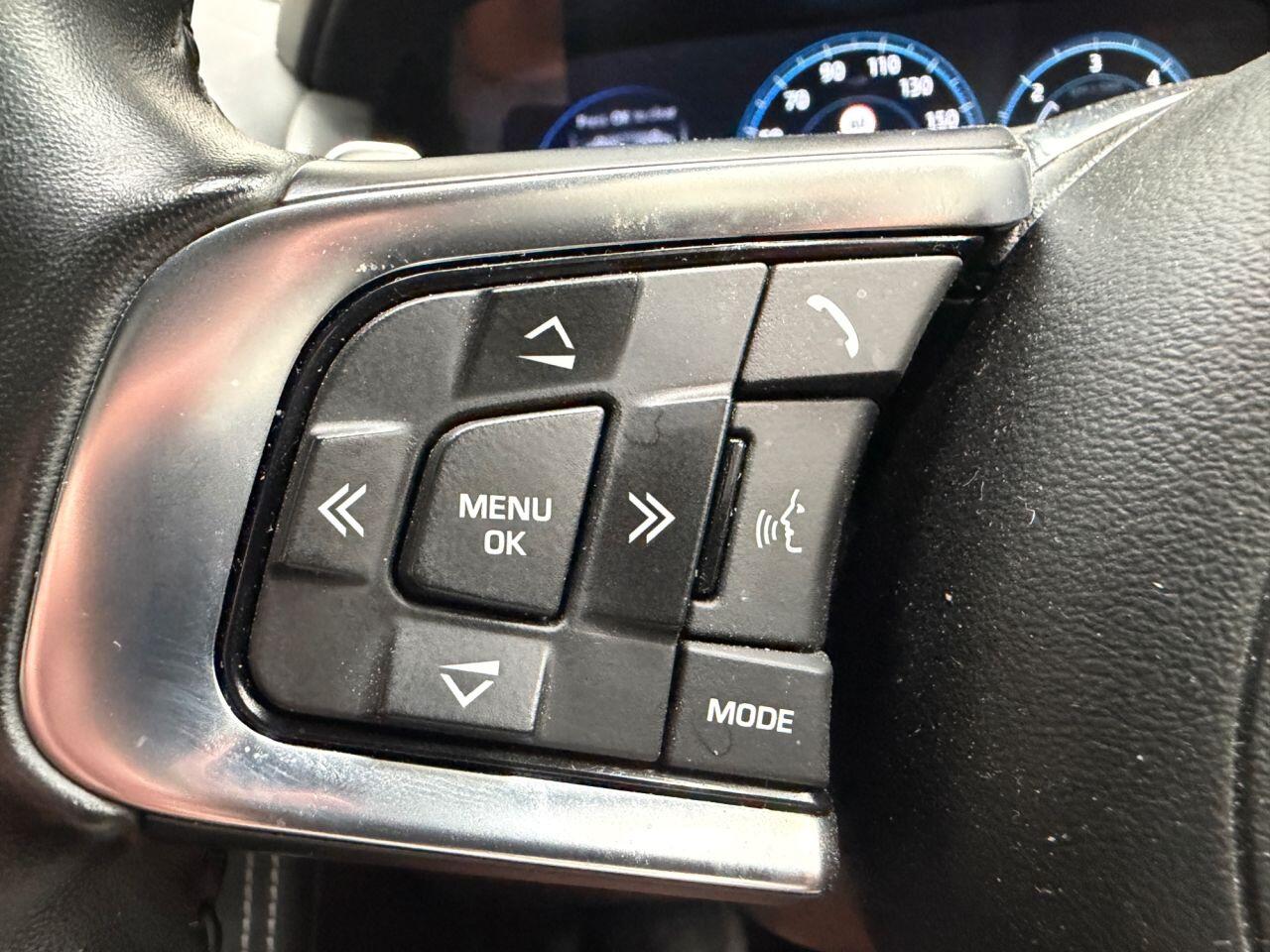 Jaguar F-Pace view 32