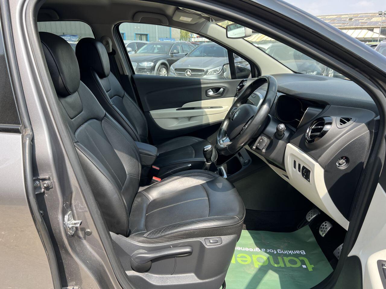Renault Captur view 14