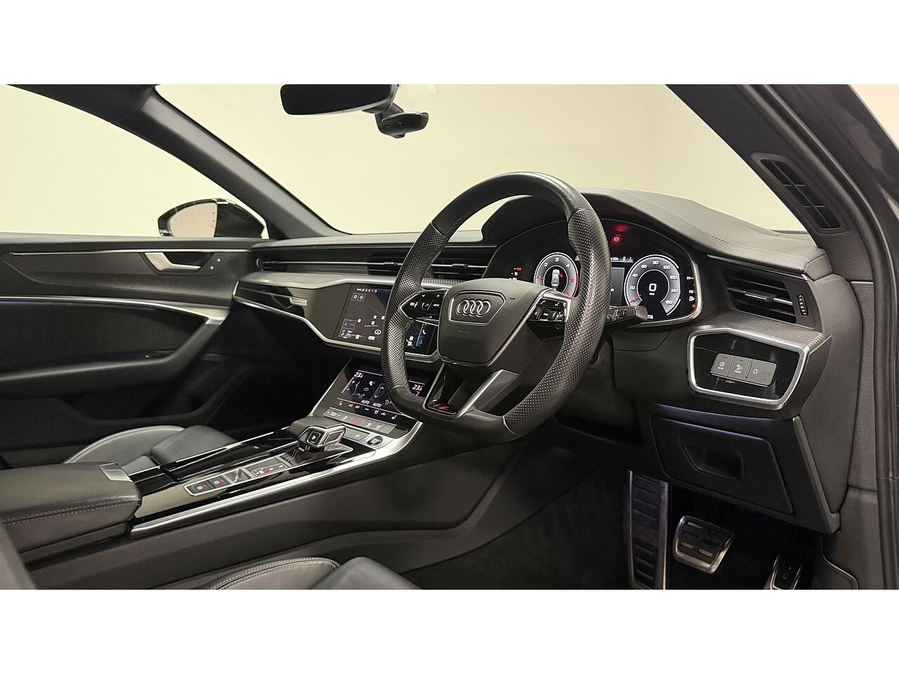 Audi A6 view 3