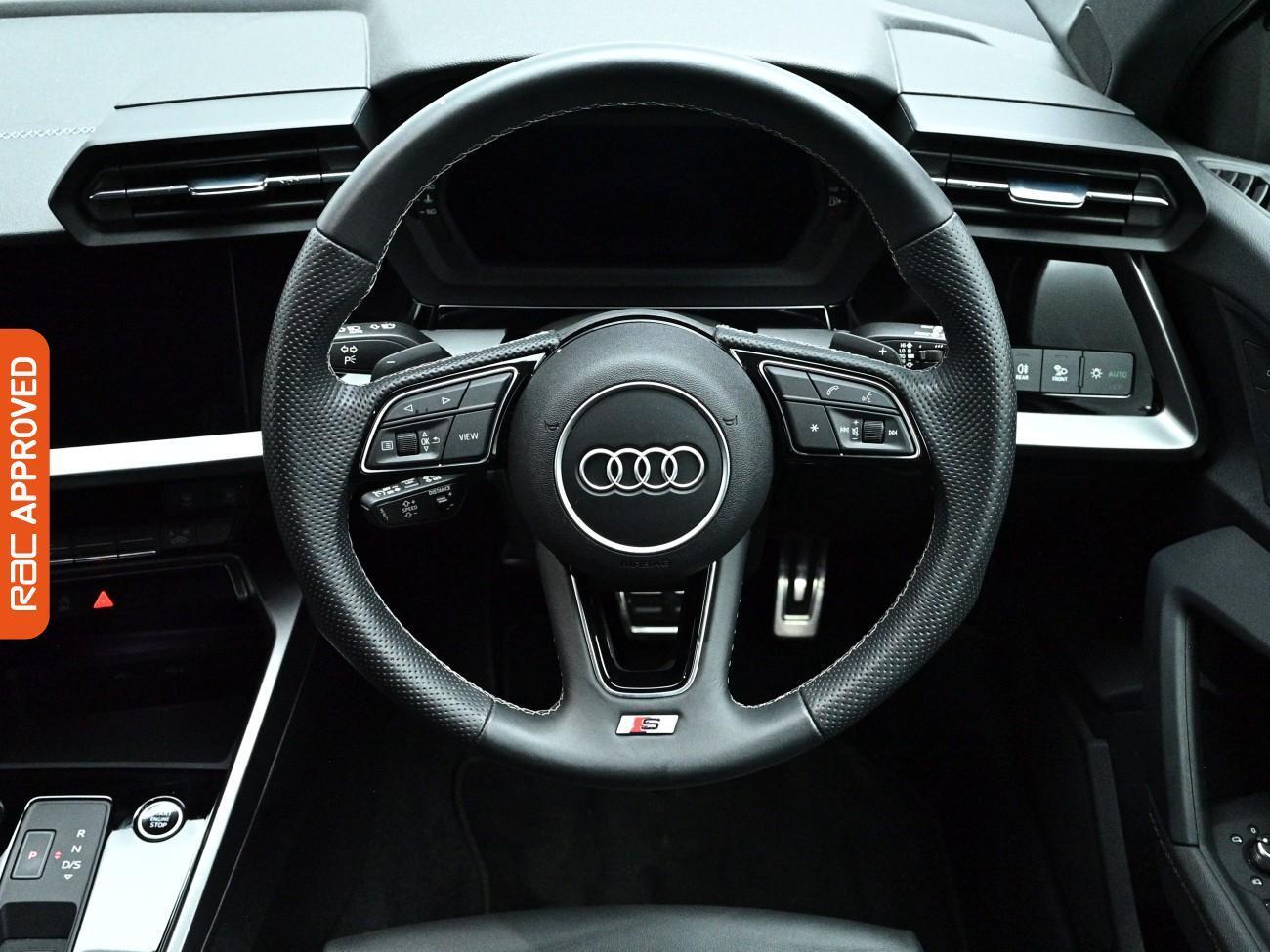 Audi A3 view 9