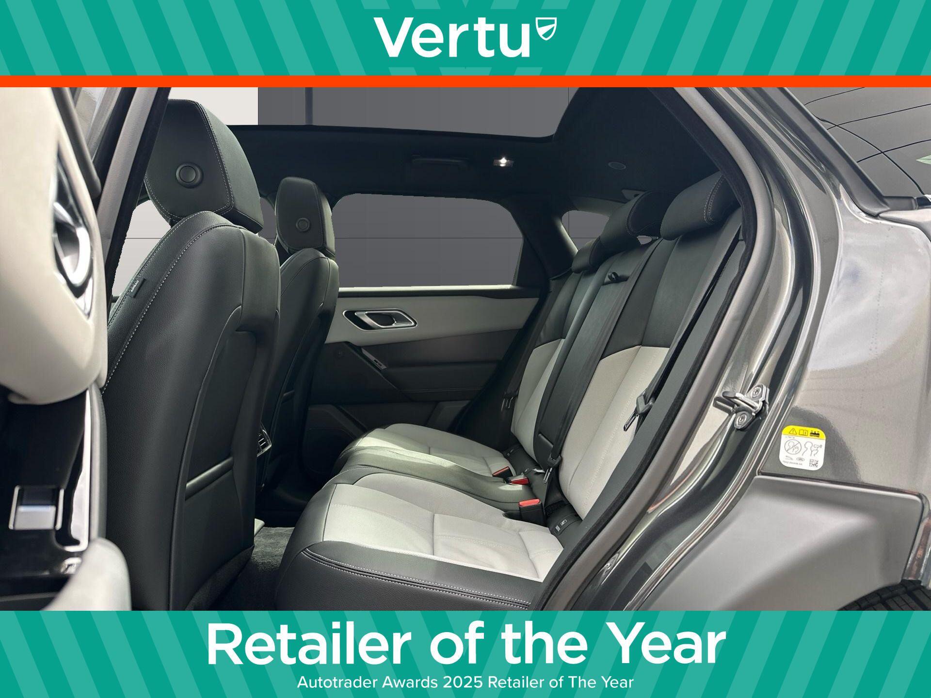 Land Rover Range Rover Velar view 4