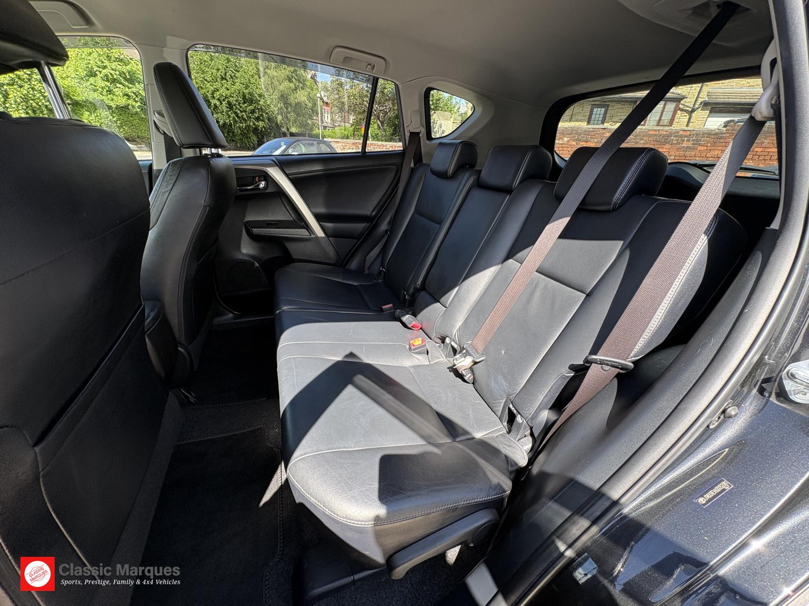 Toyota Rav4 view 20