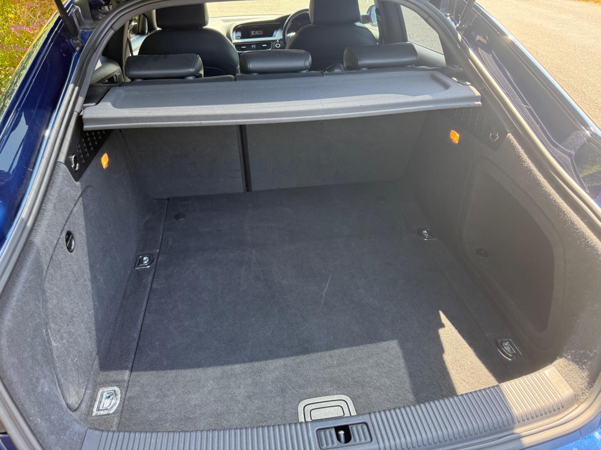 Audi A5 view 8