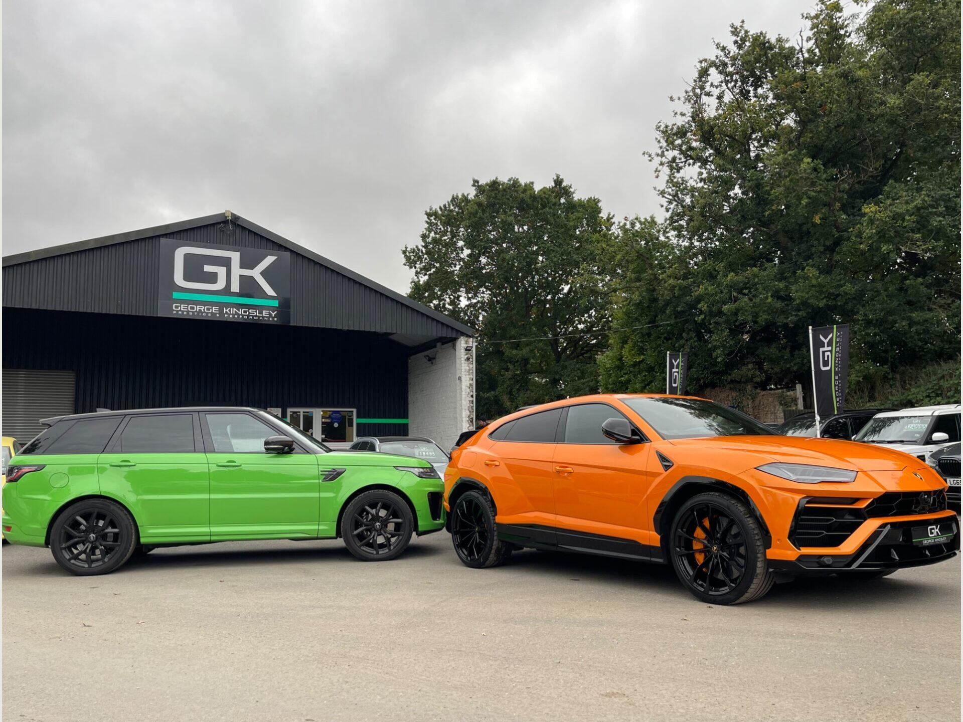 Lamborghini Urus view 96