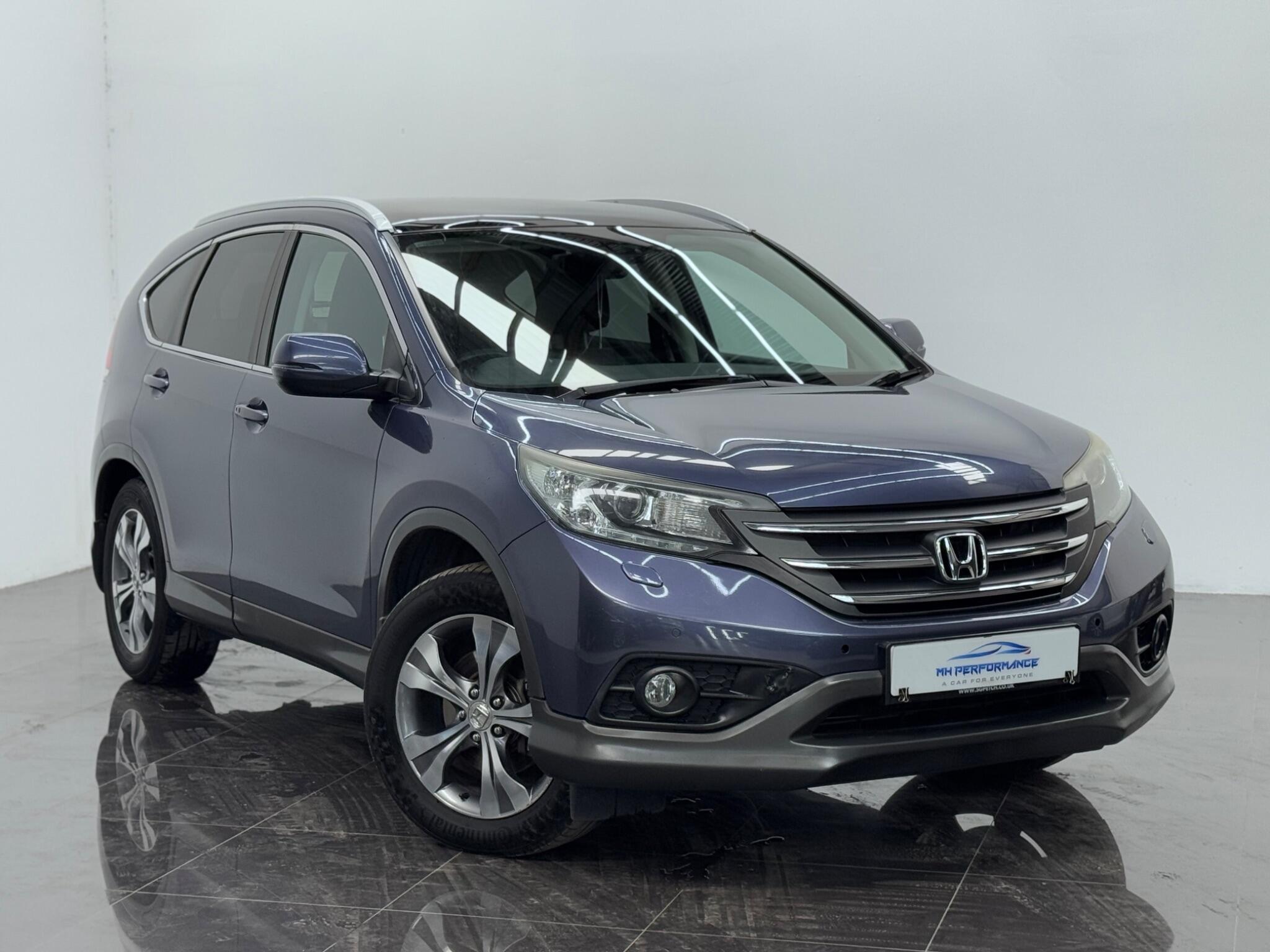 Honda CR-V view 3
