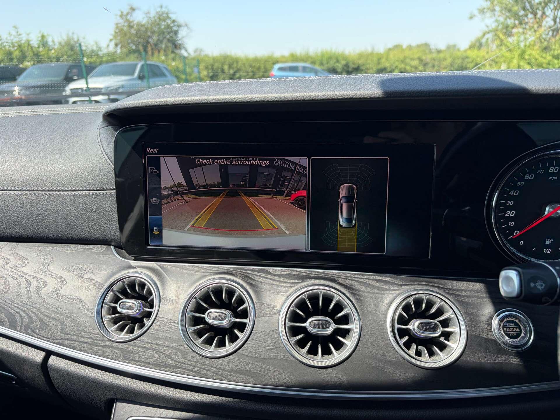 Mercedes-Benz E Class view 53
