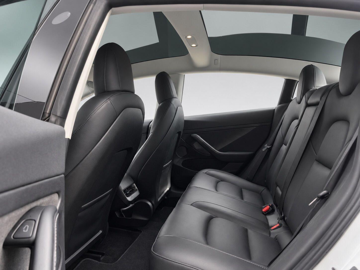 Tesla Model 3 view 28
