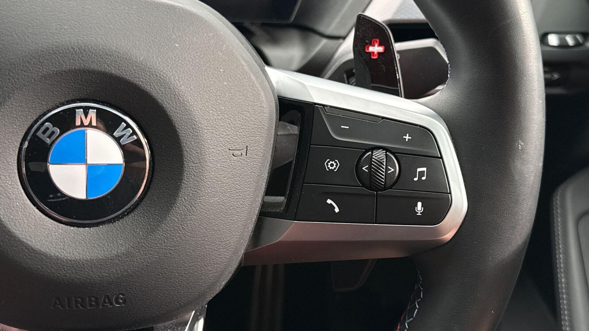 BMW 2 Series view 19