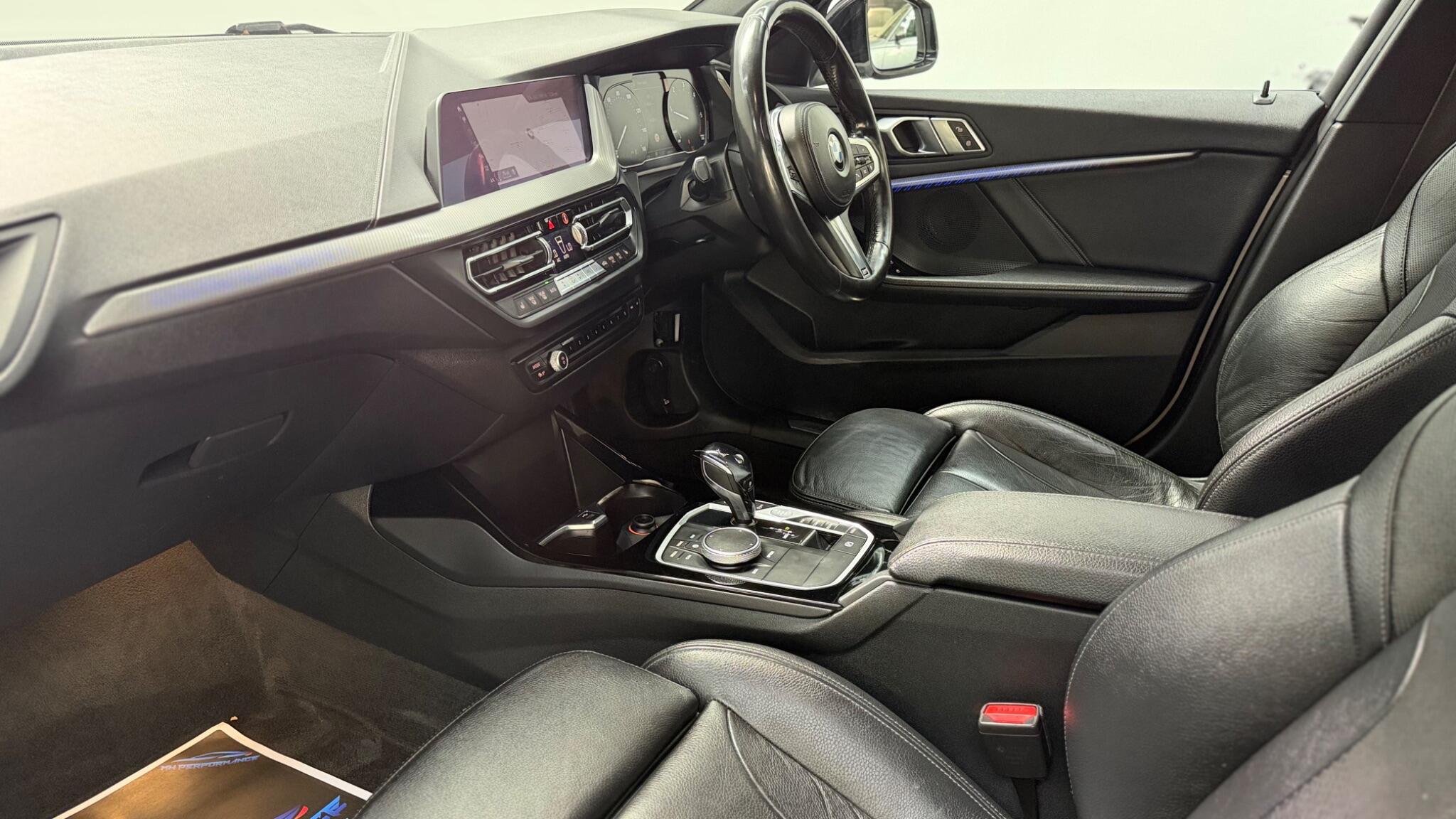 BMW 1 Series view 55