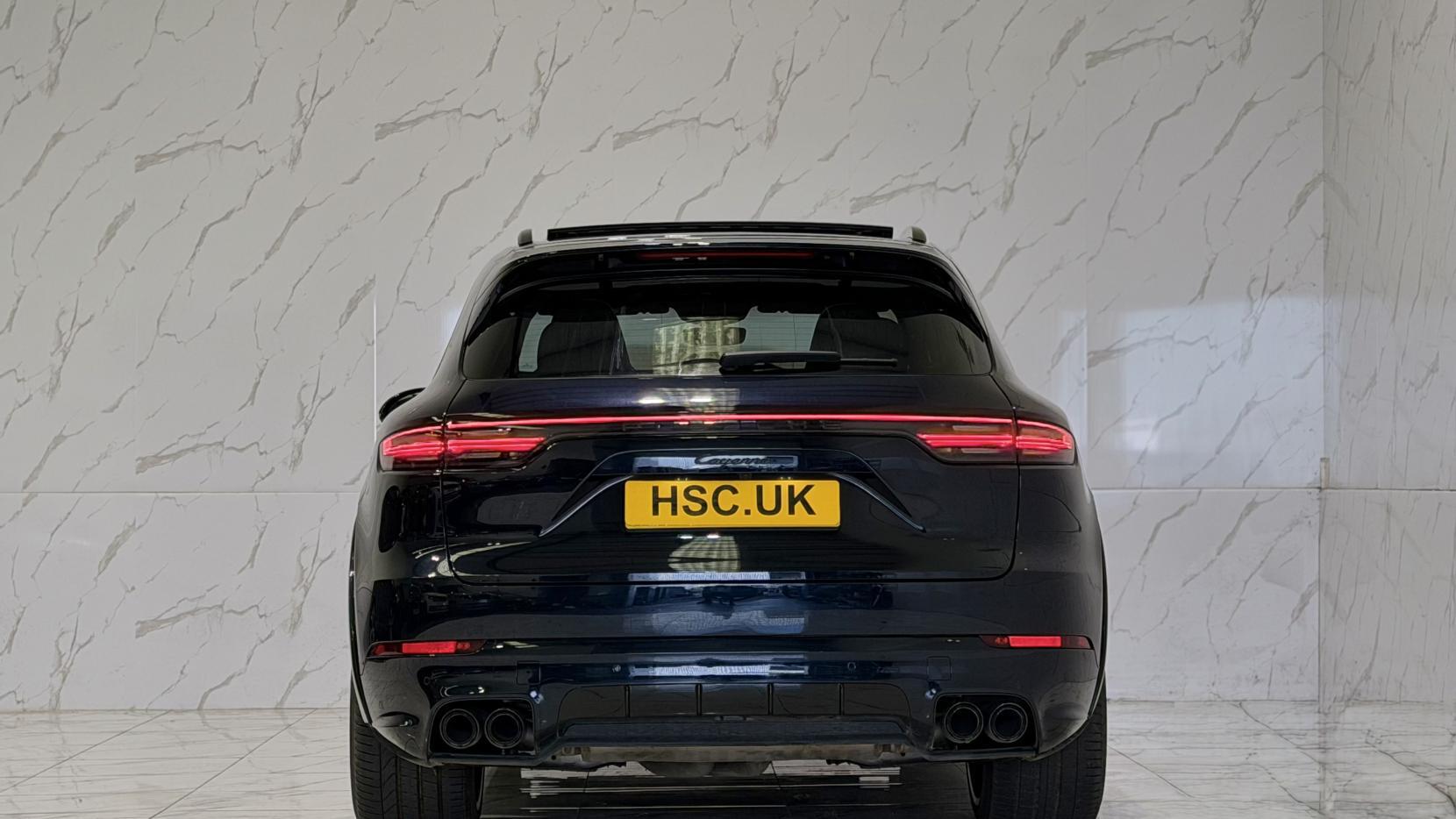 Porsche Cayenne view 5