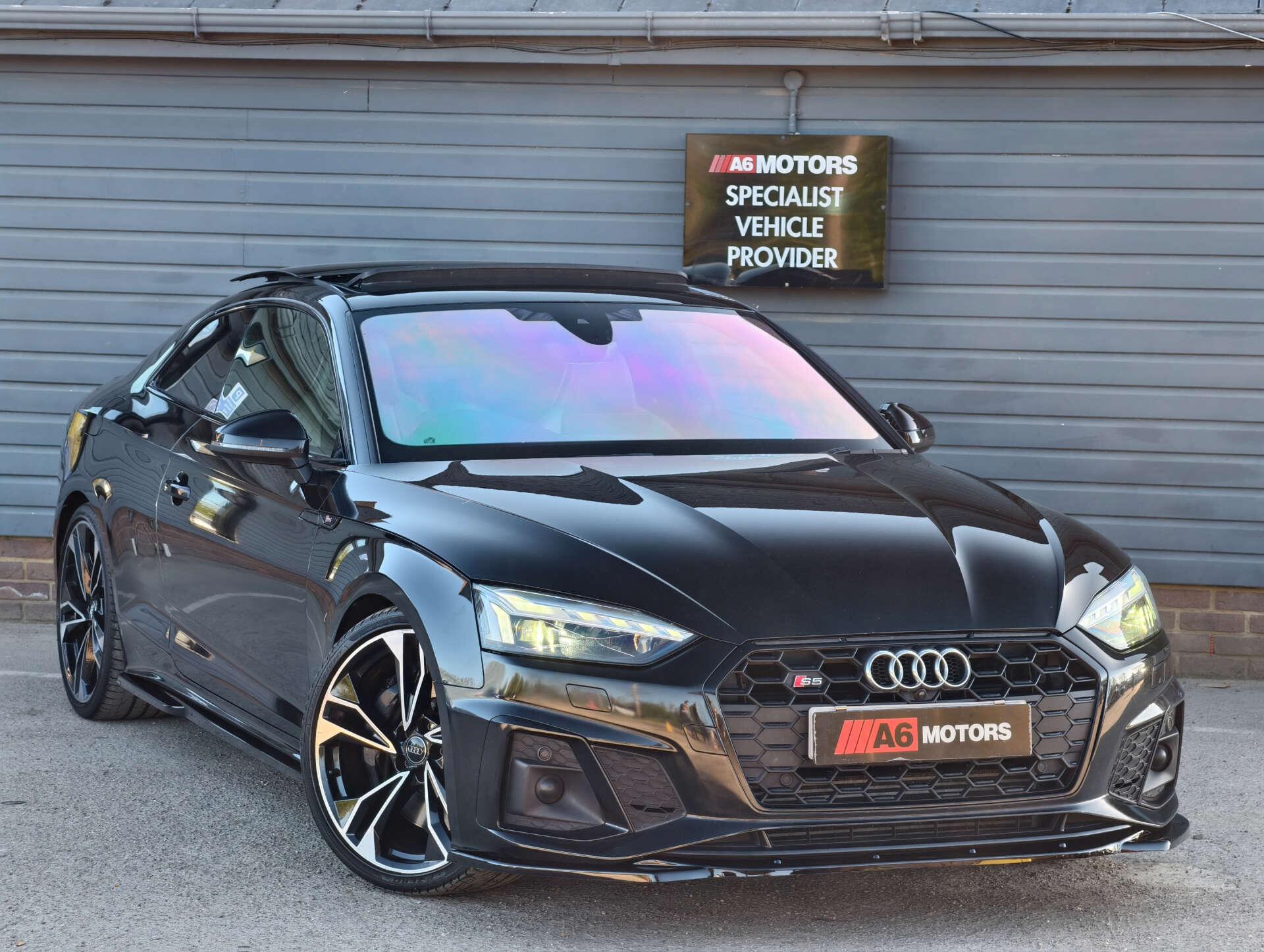 Audi S5 view 7