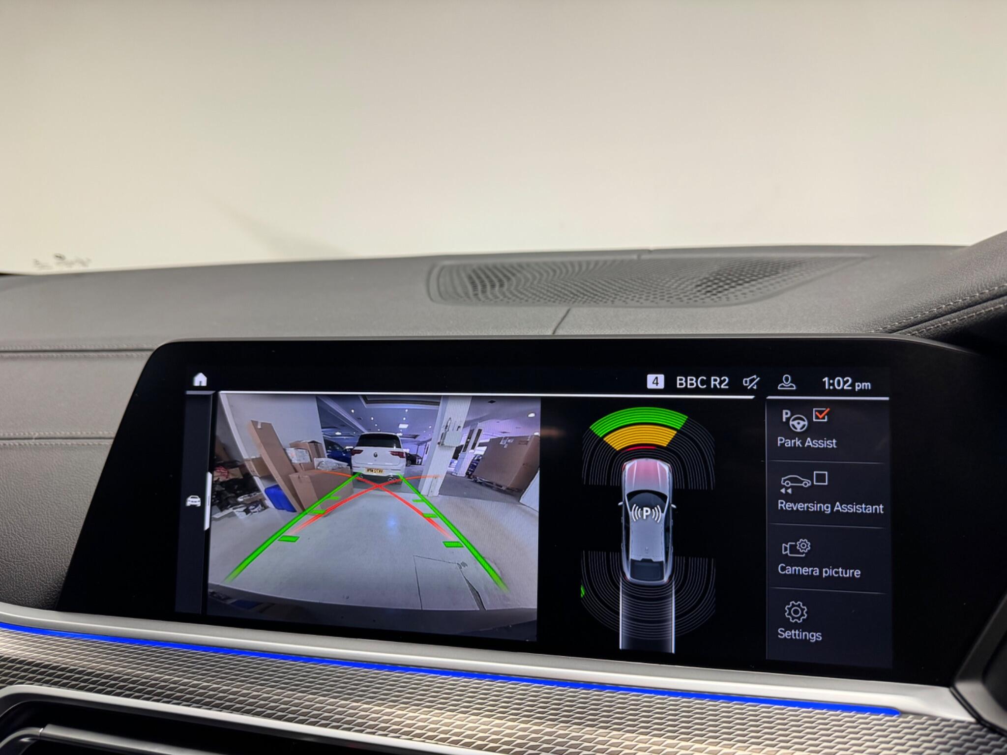BMW X6 view 20