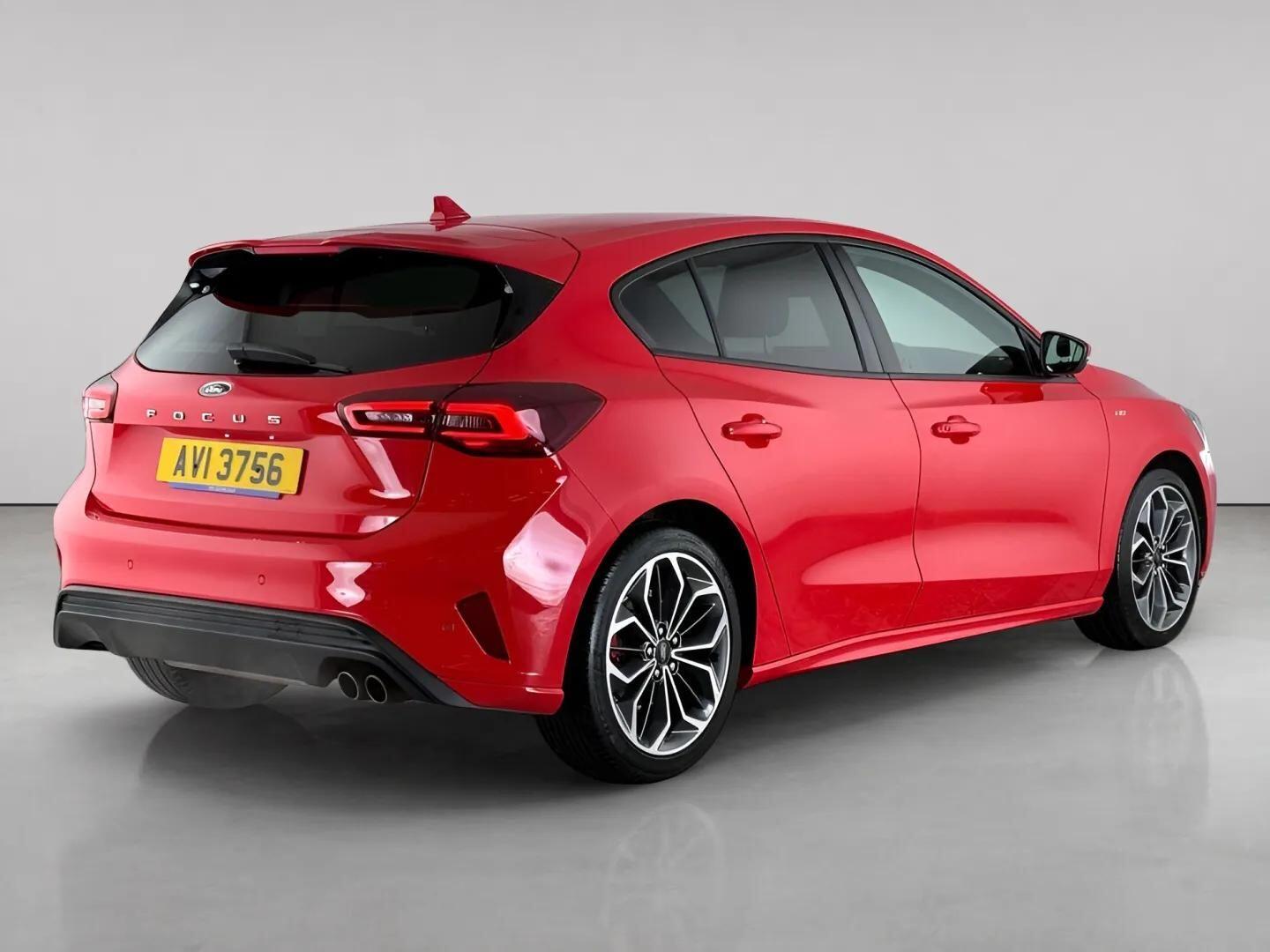 Ford Focus view 4