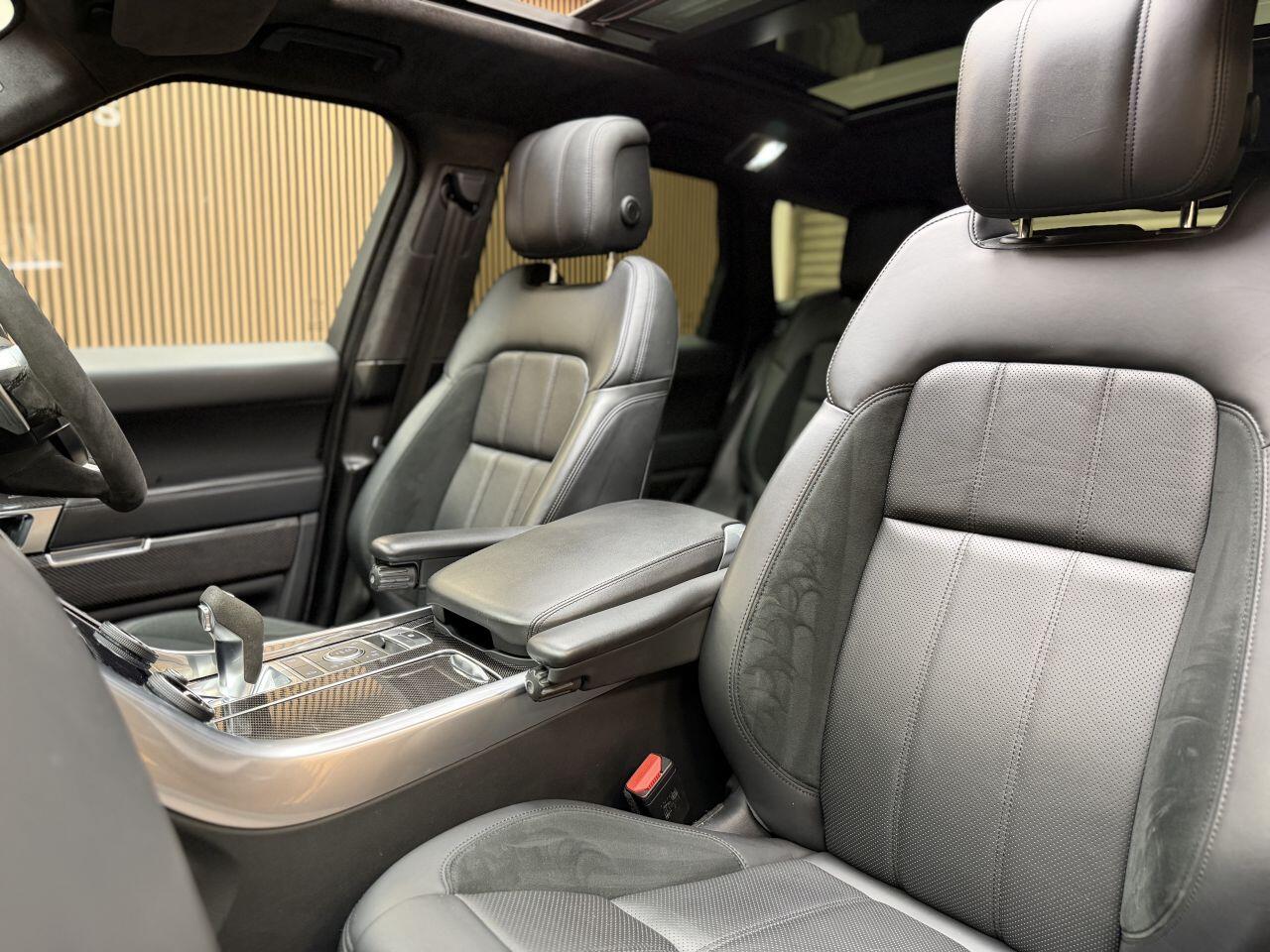 Land Rover Range Rover Sport view 23