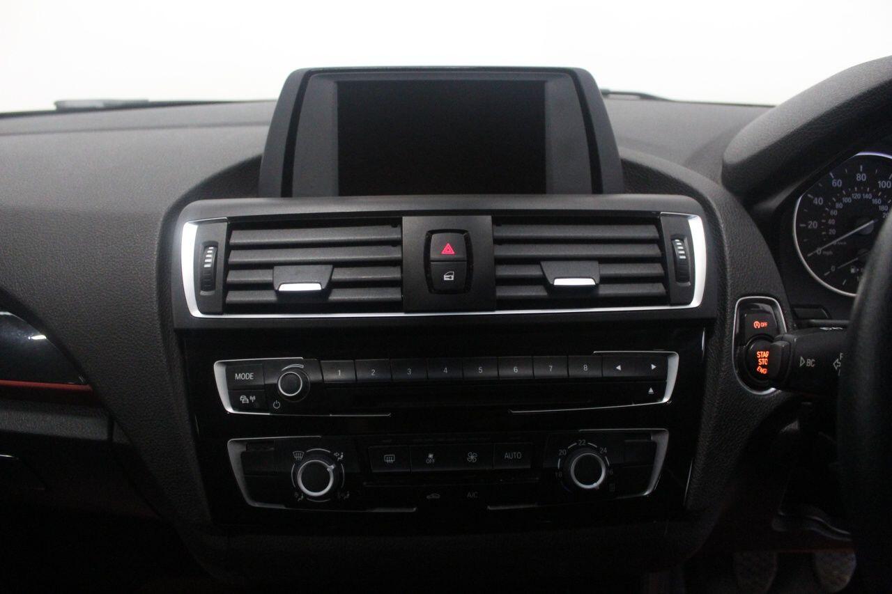 BMW 1 Series view 31