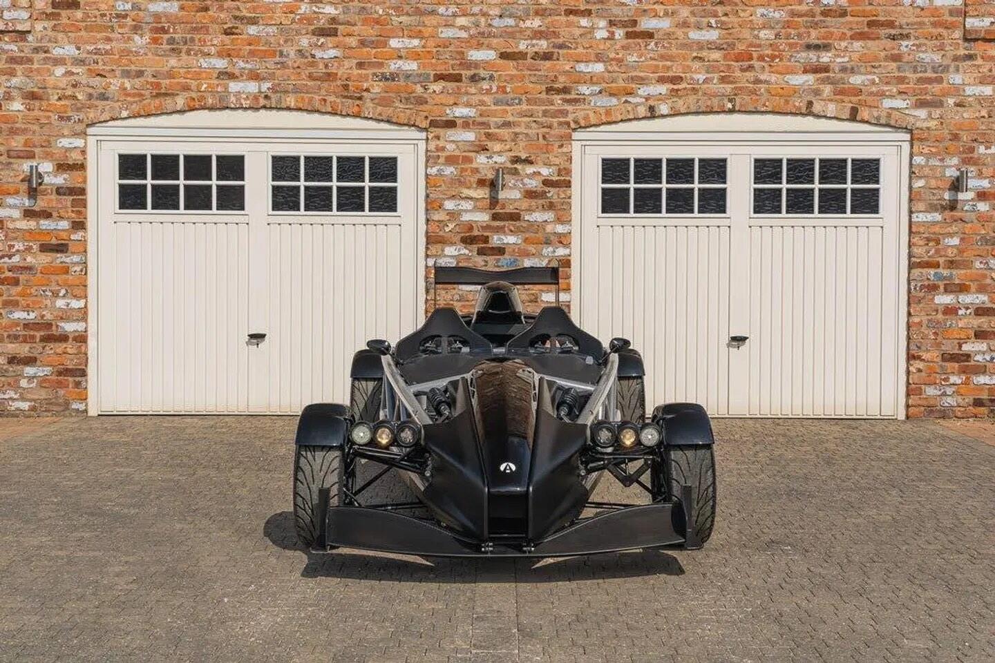 Ariel Atom 4
