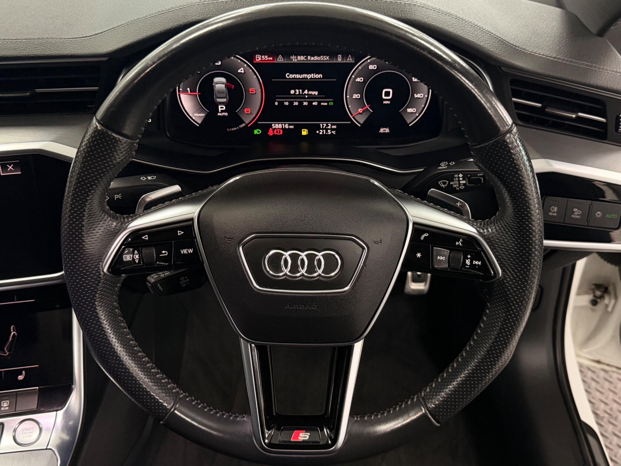 Audi A6 view 14