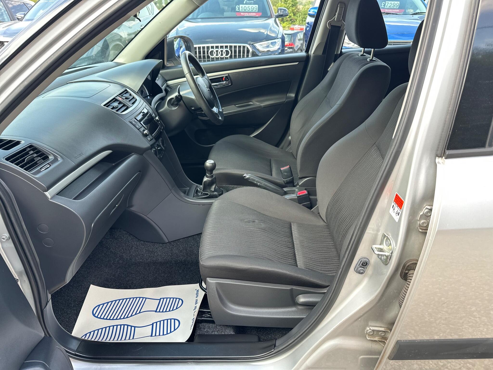 Suzuki Swift view 43