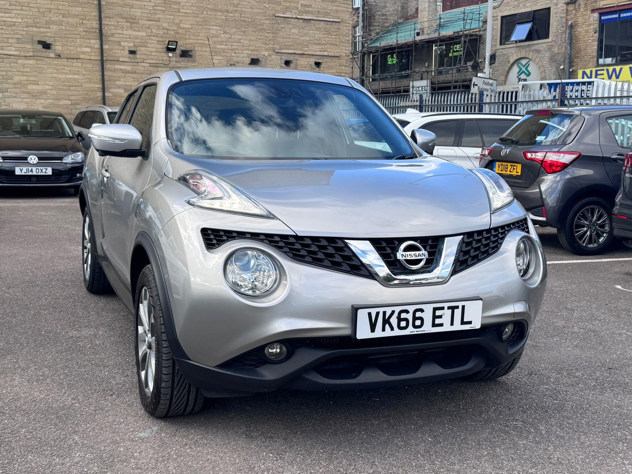 2016 Nissan Juke in Silver for sale