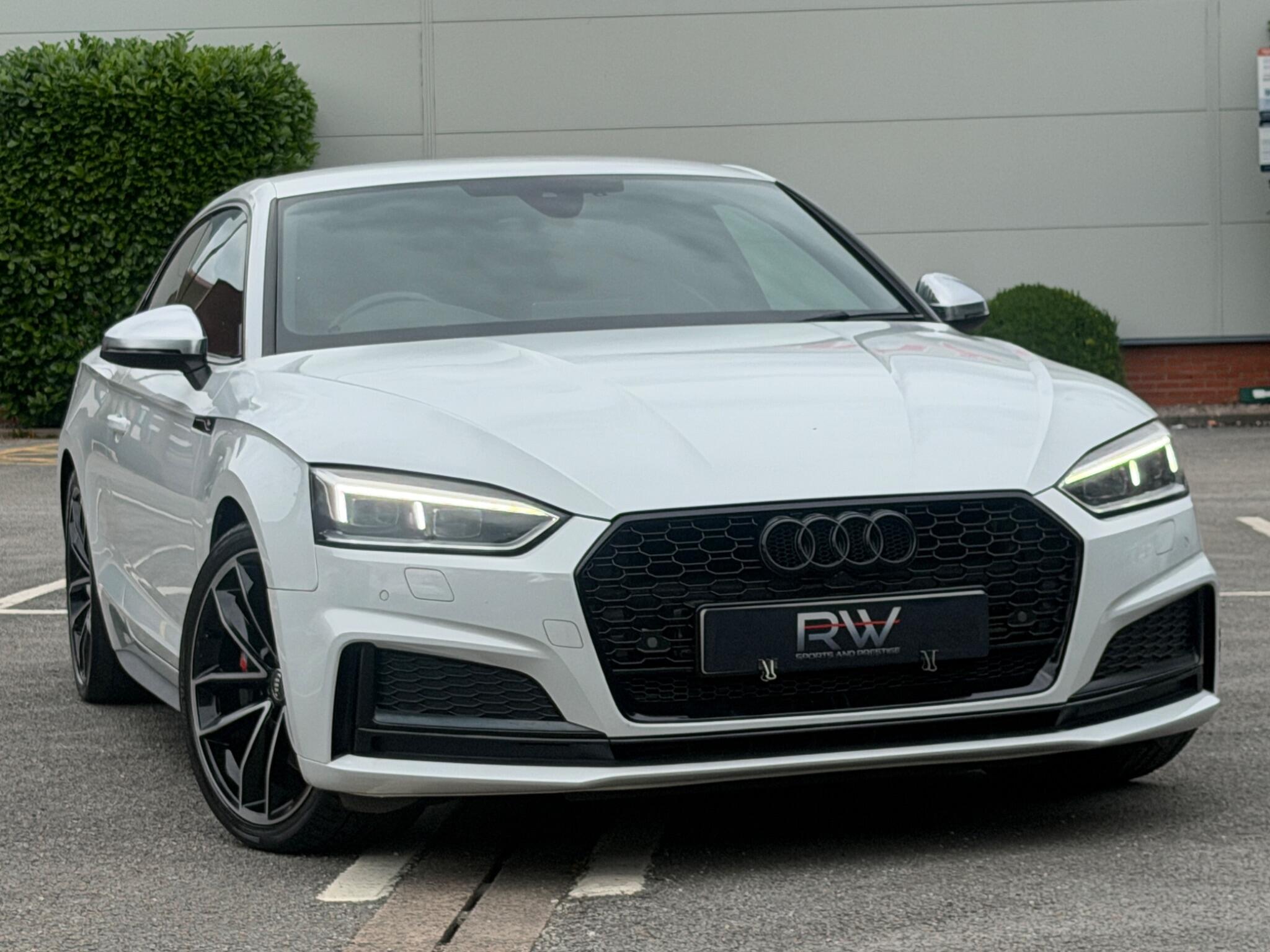 Audi S5 view 3