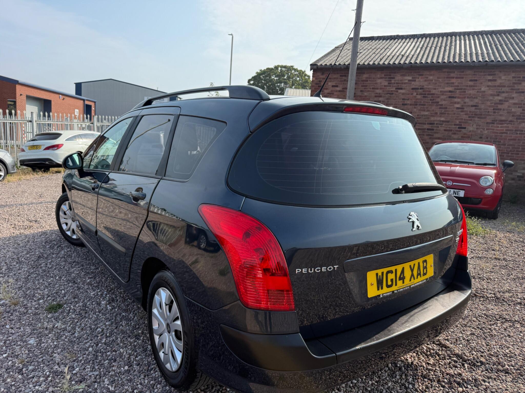 Peugeot 308 view 14