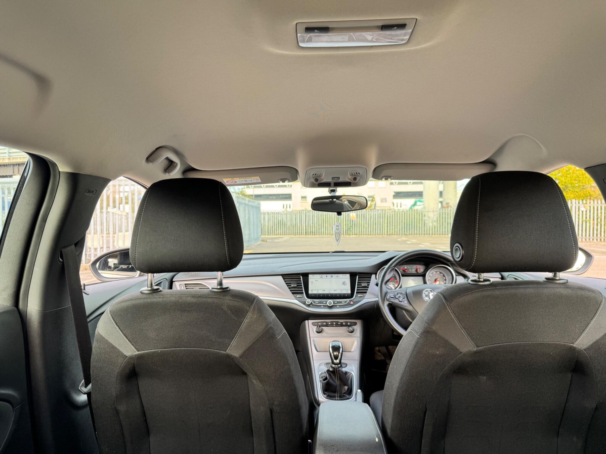 Vauxhall Astra view 22