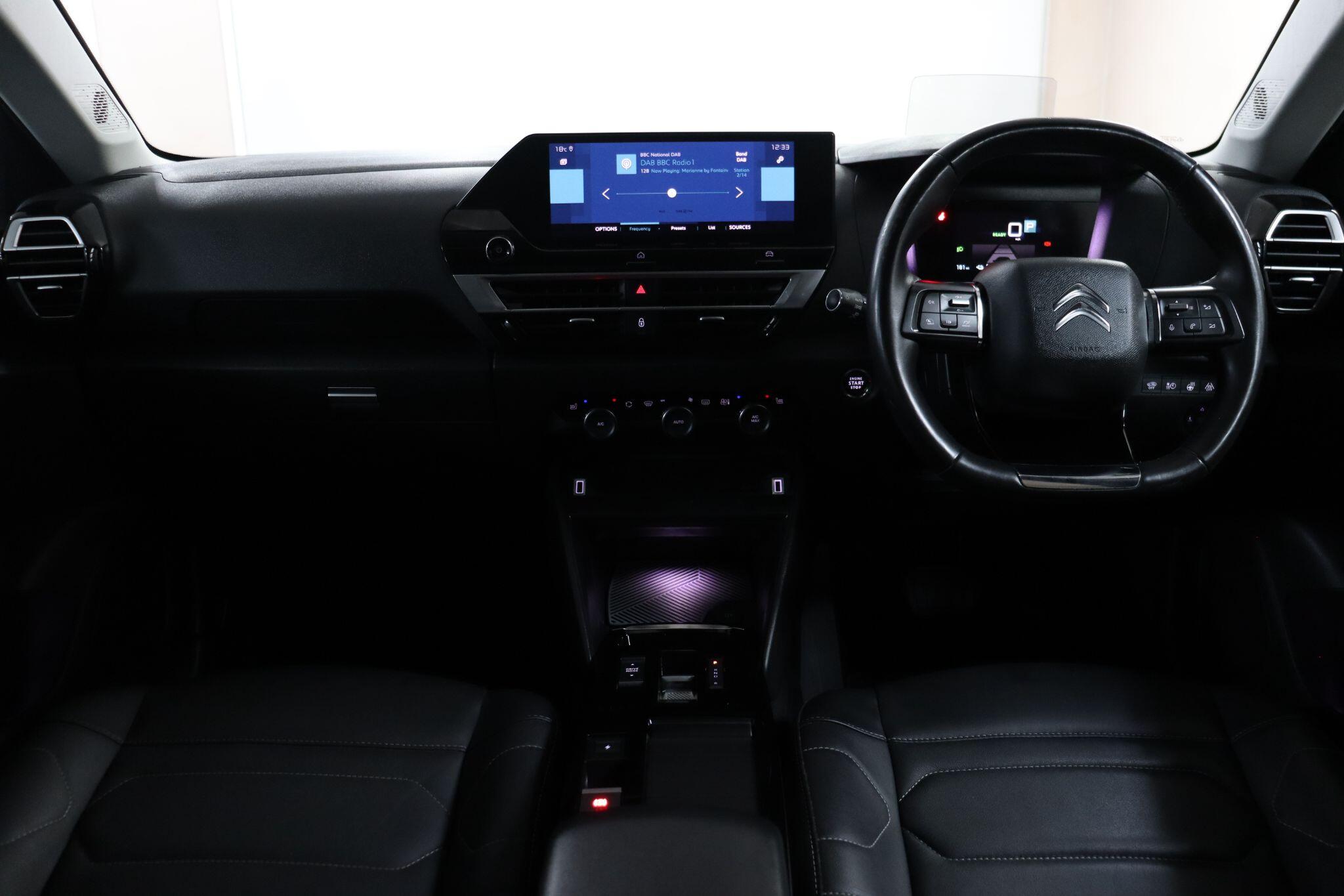 Citroen E-C4 view 42