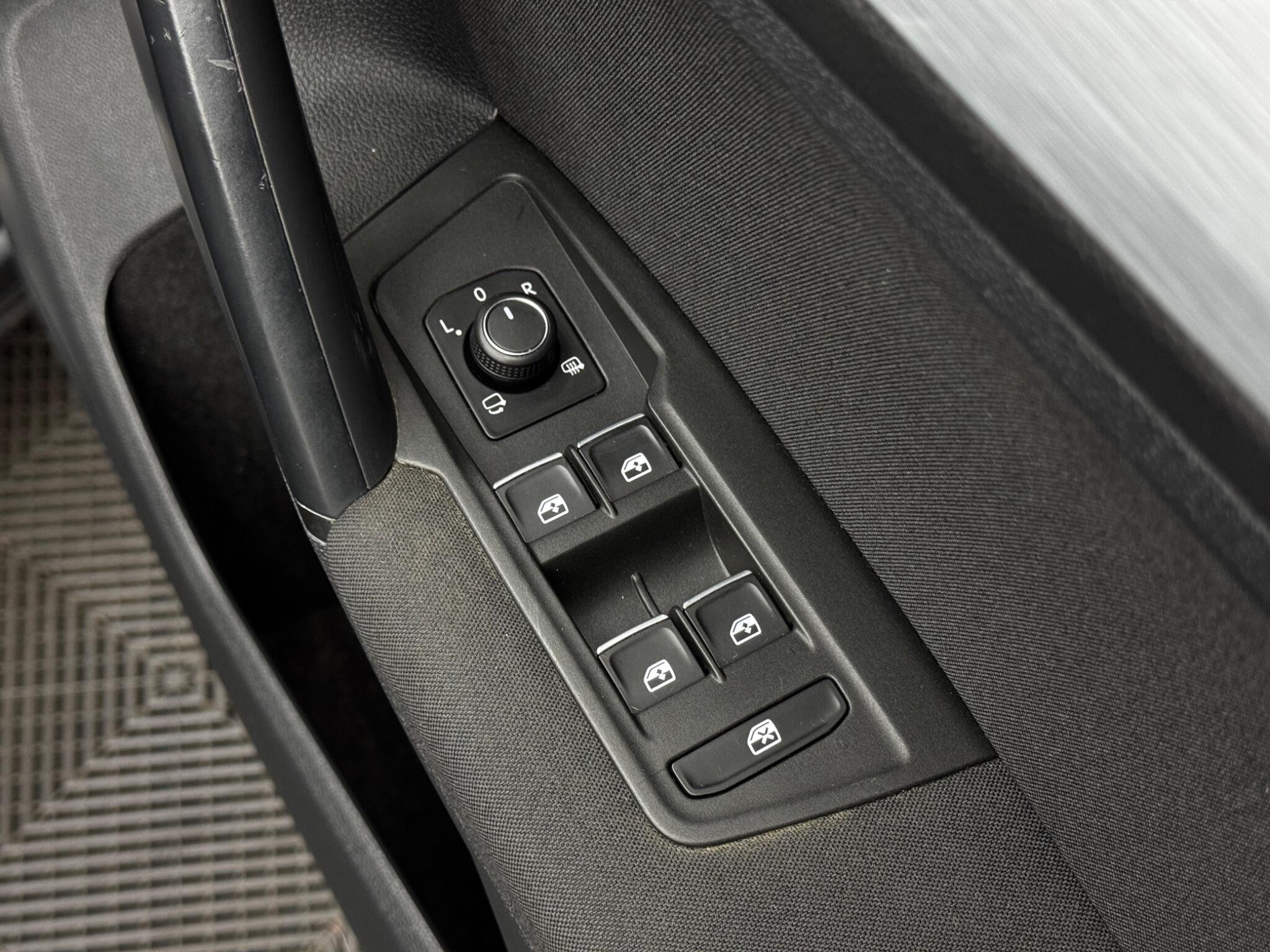Volkswagen Tiguan view 43