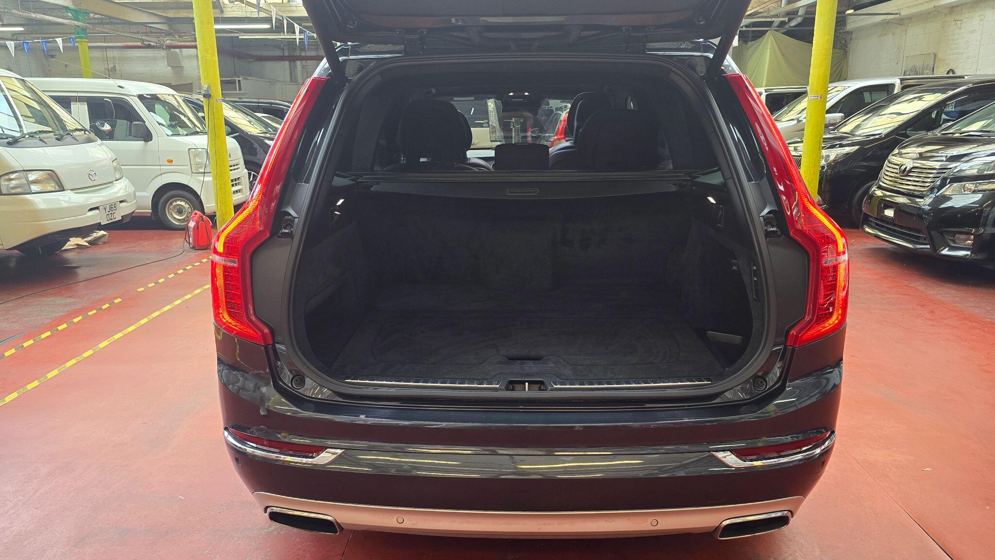 Volvo XC90 view 53