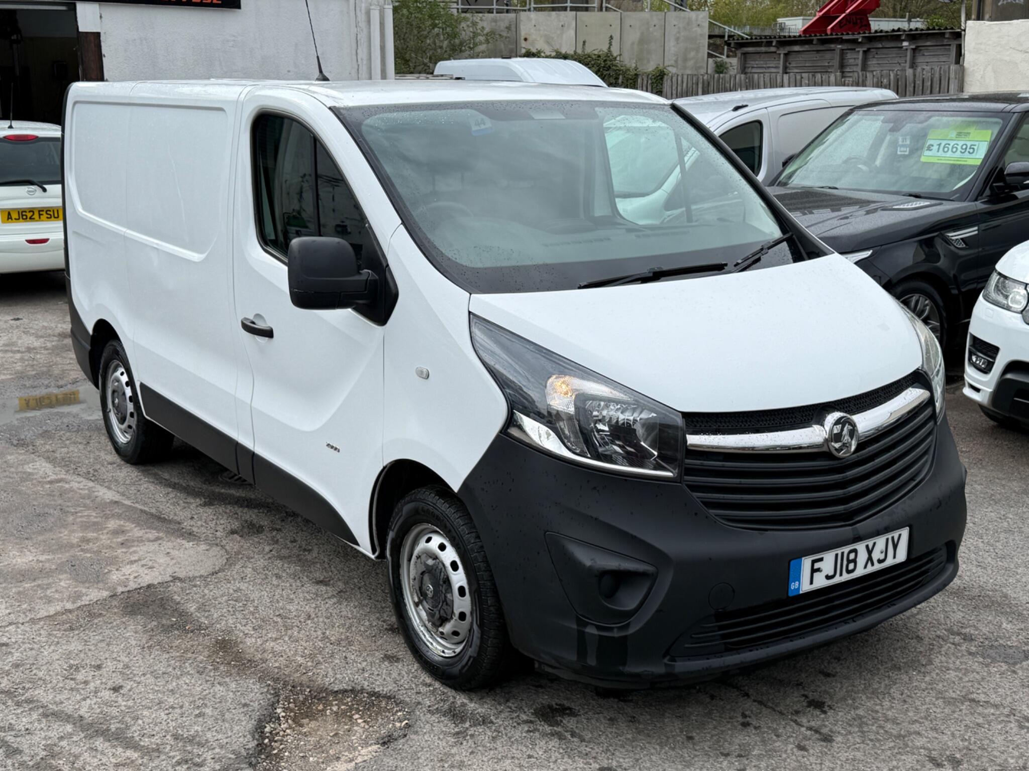 Vauxhall Vivaro - Image 6