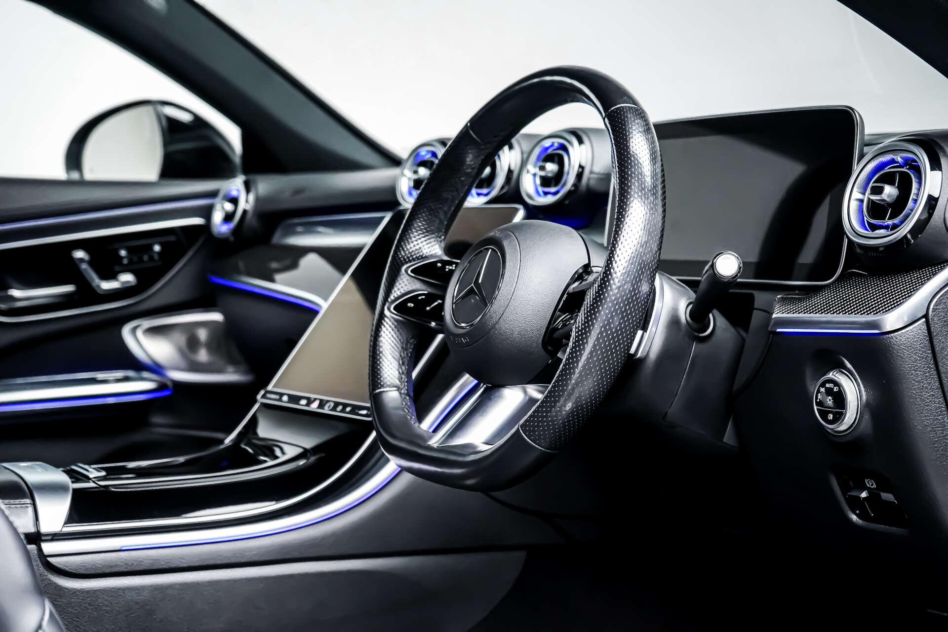 Mercedes-Benz Cle view 9
