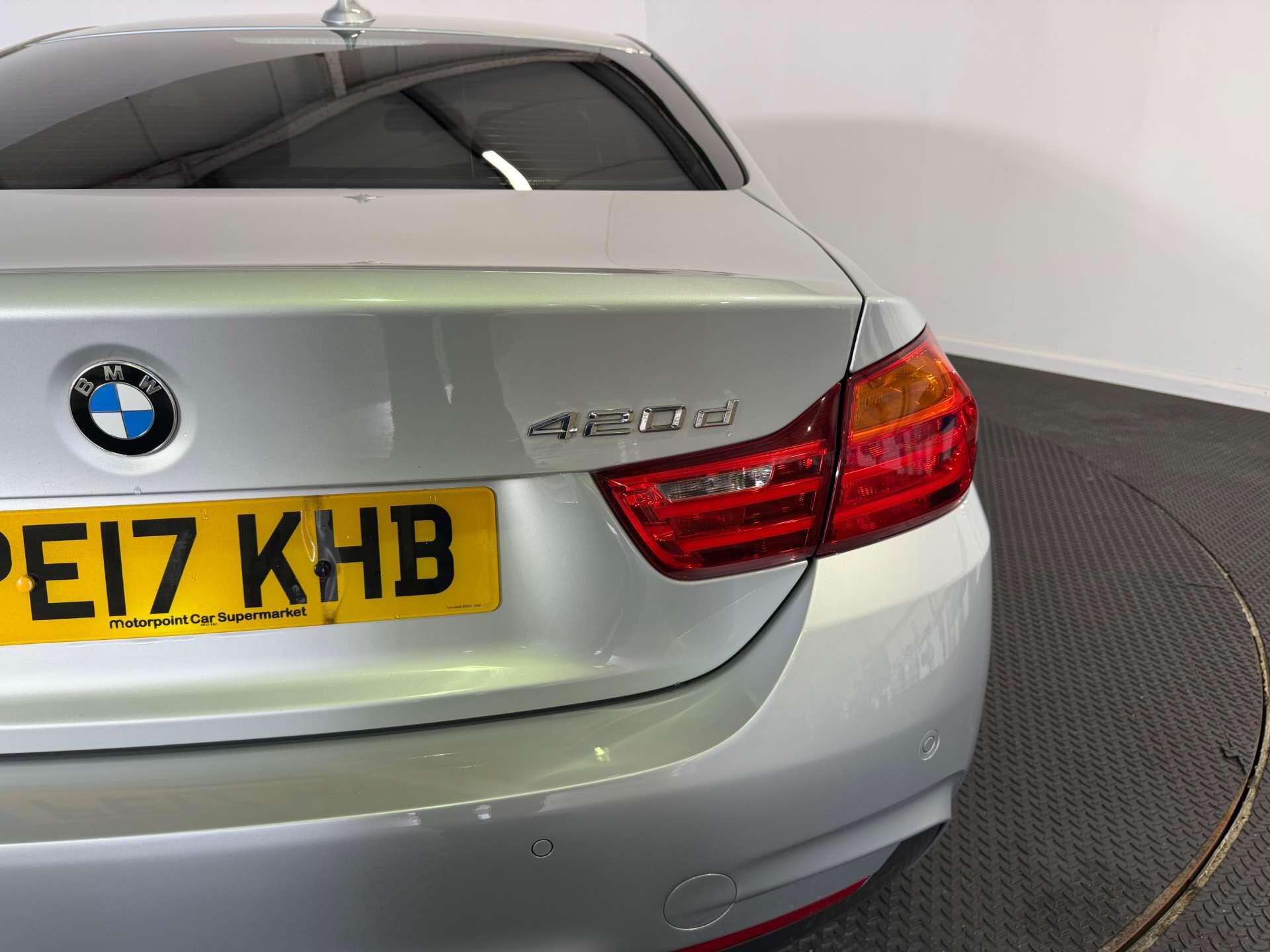 BMW 4 Series view 9
