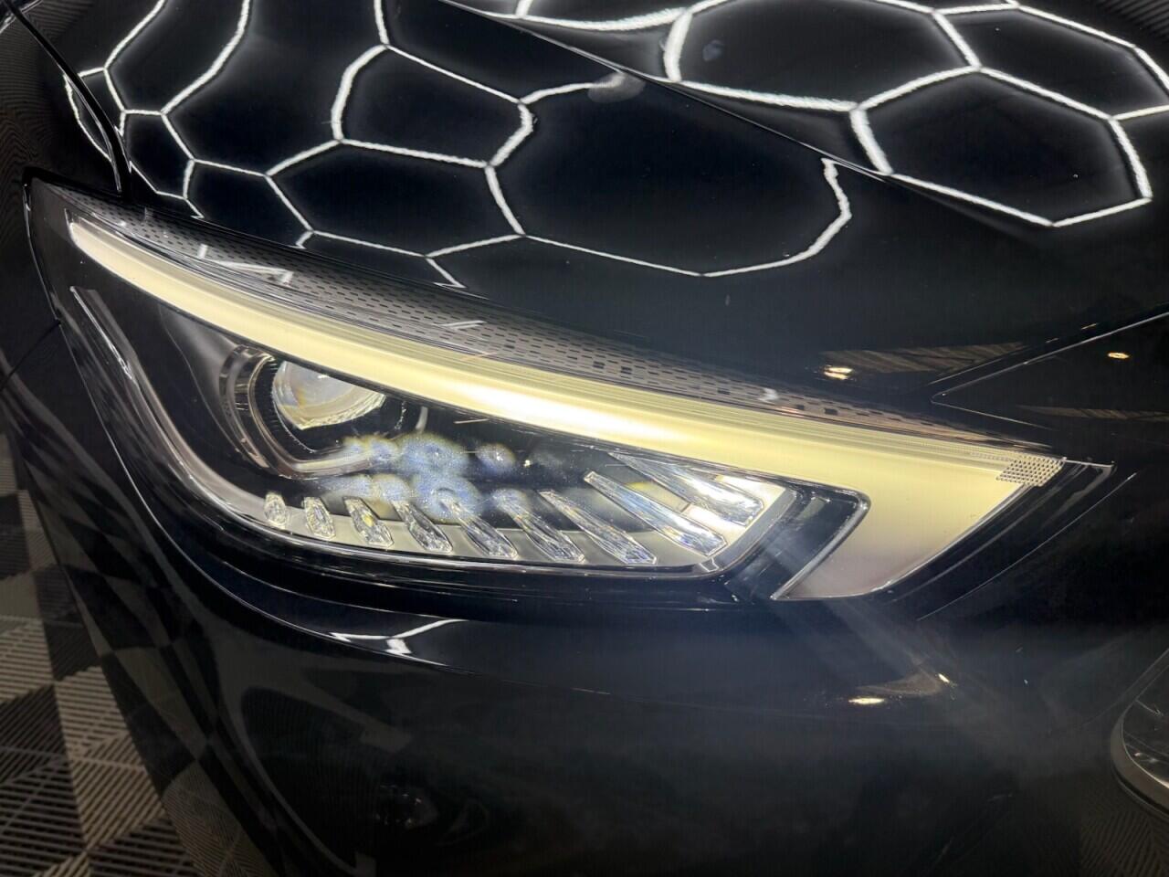 MG ZS view 3
