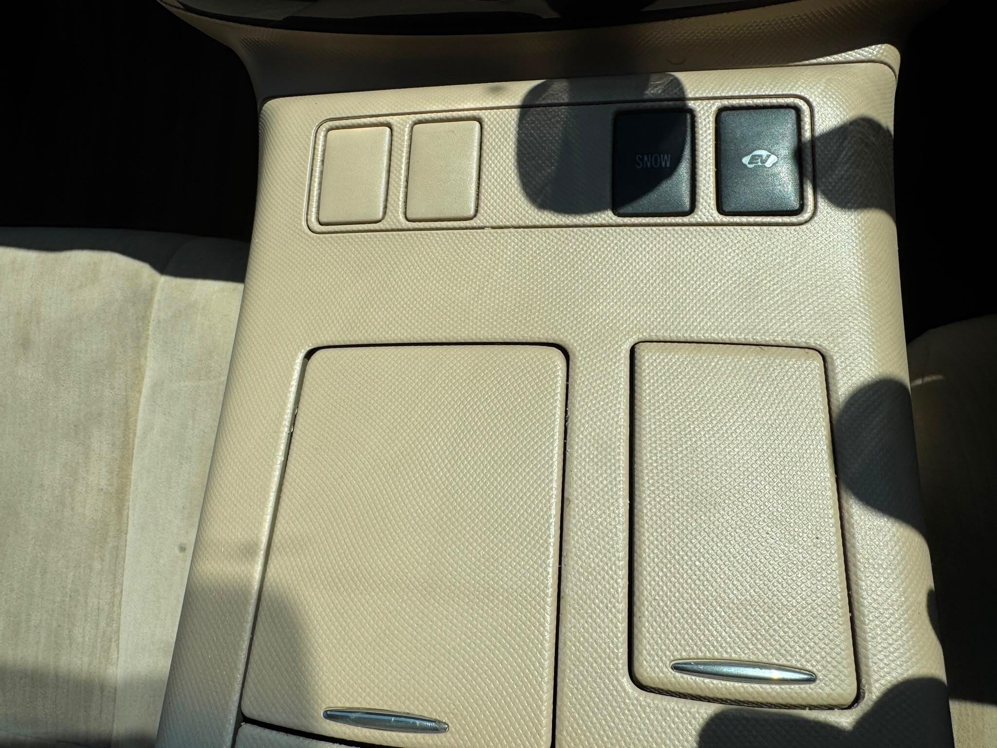 Toyota Estima view 42