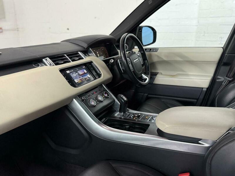 2017 Land Rover Range Rover Sport 3.0 SD V6 HSE Dynamic Auto 4WD Euro 6 (s/s) 5dr • 97,500 miles image 19