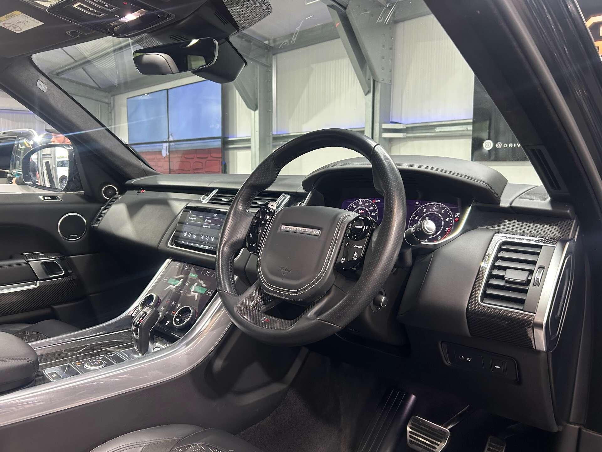 Land Rover Range Rover Sport view 43