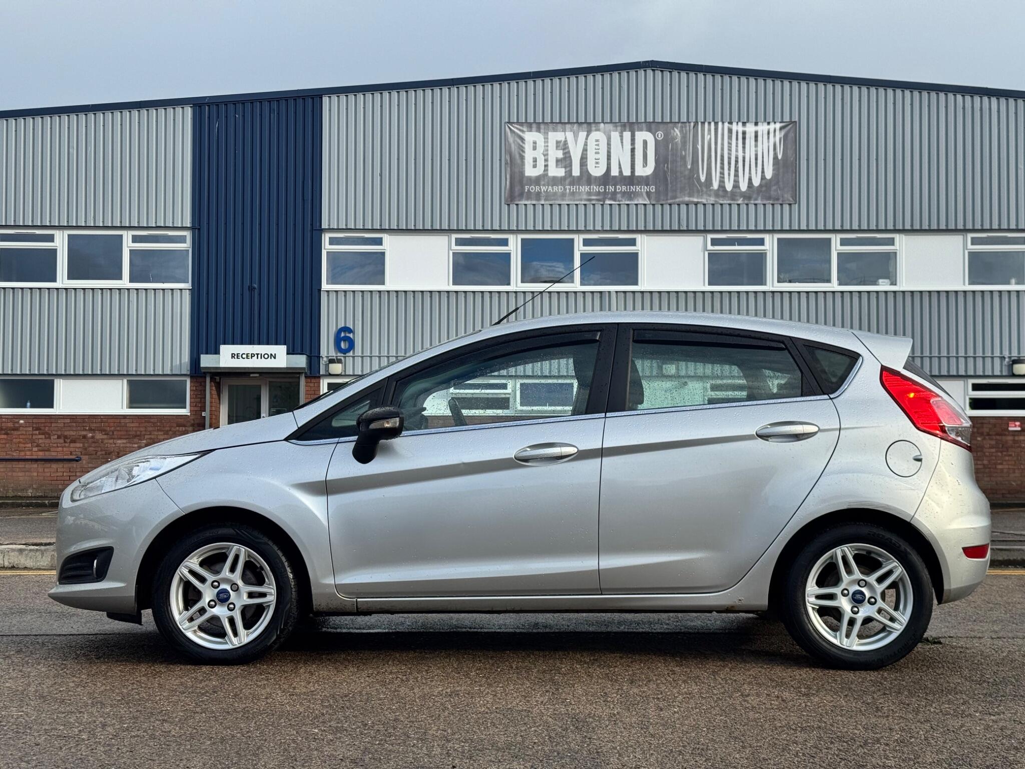 Ford Fiesta view 13
