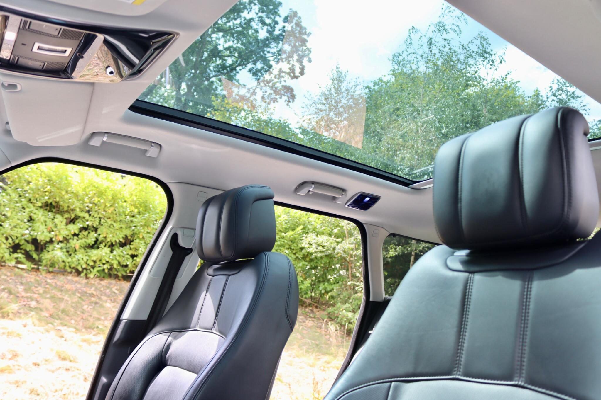 Land Rover Range Rover view 5