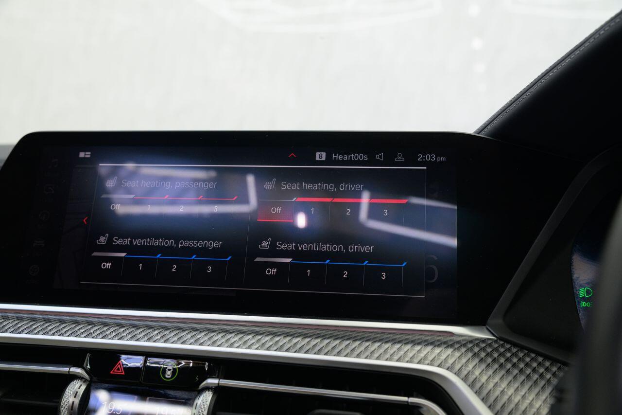 BMW X6 M view 45