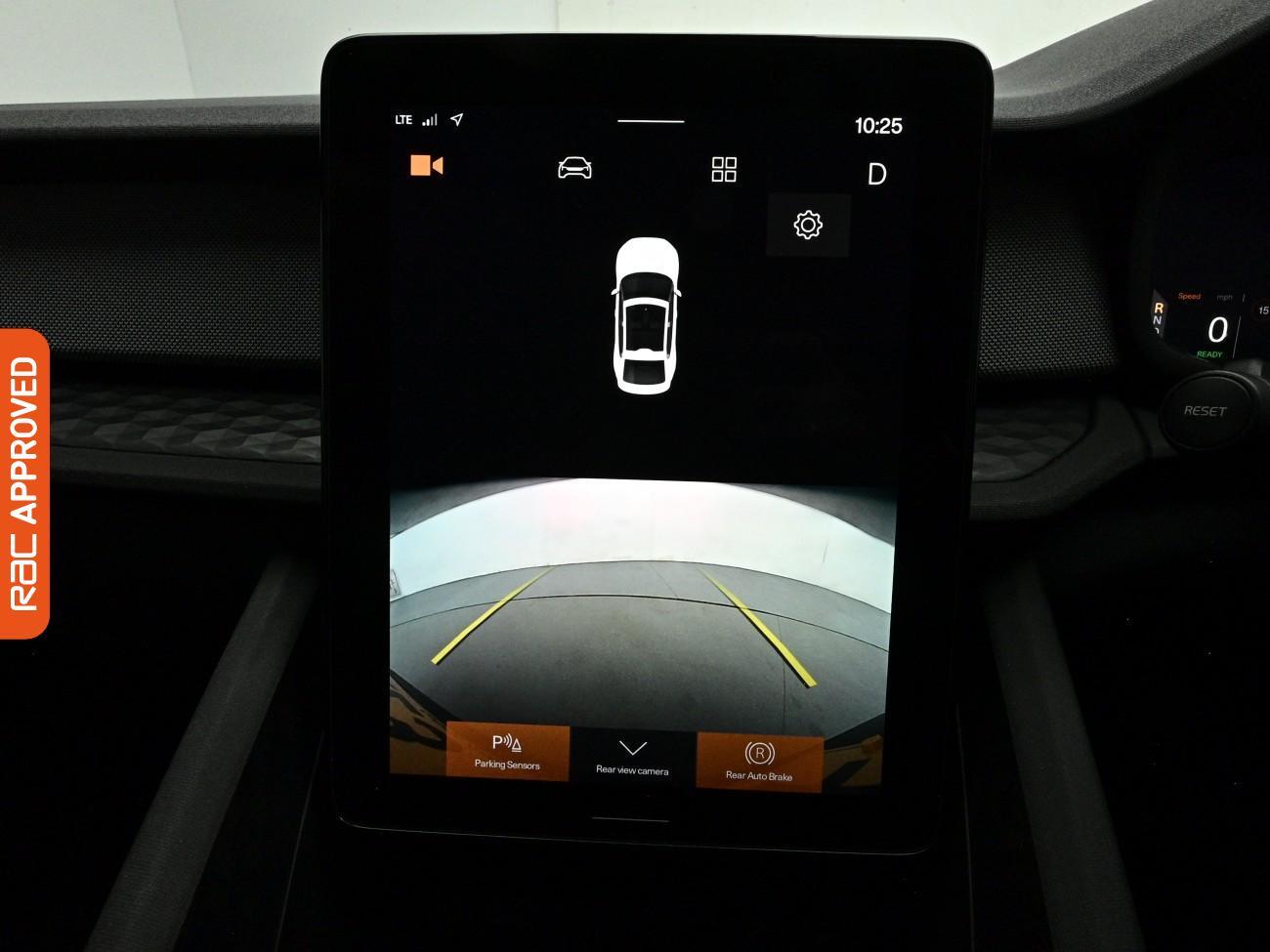 Polestar 2 view 18